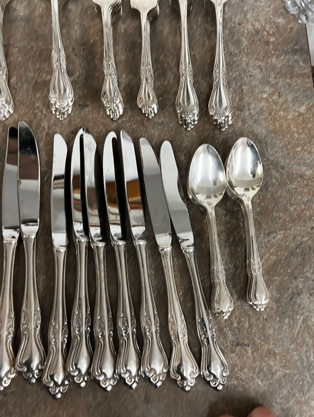MDS Japan MDJ2 61 Piece Silverplated Flatware Set