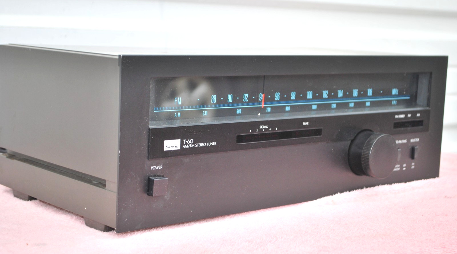 Vintage Sansui T-60 AM/FM Stereo Tuner Functional
