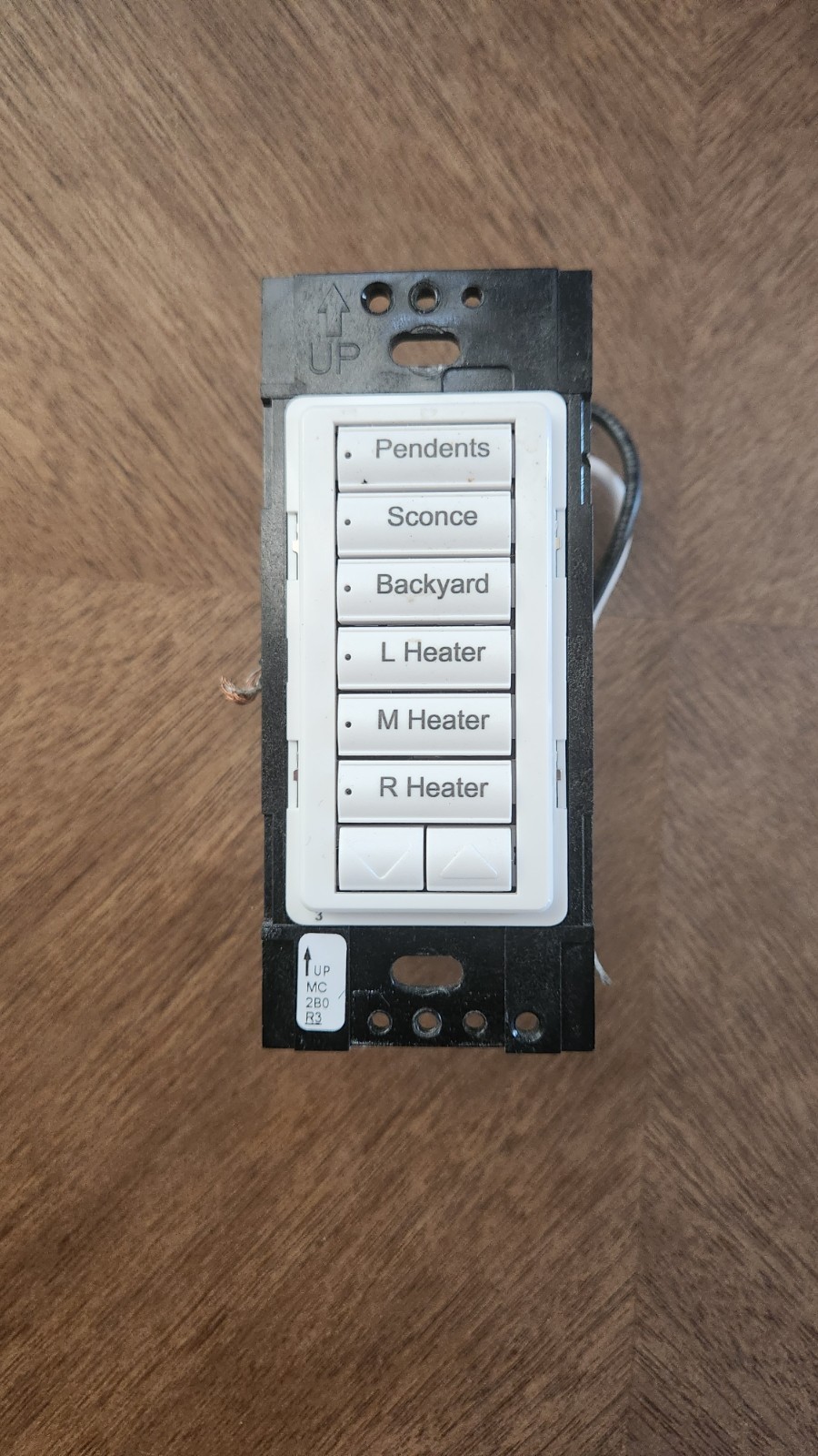 Lutron Radio Ra2 RRD-W6BRL  6 Button Keypad - White