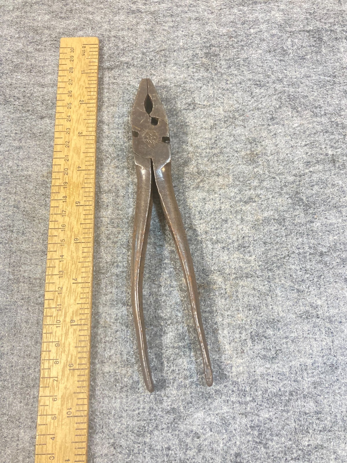 Kraeuter 8" Pliers Electrical General Use Wire Cutting Slots Heavy Duty 8" USA