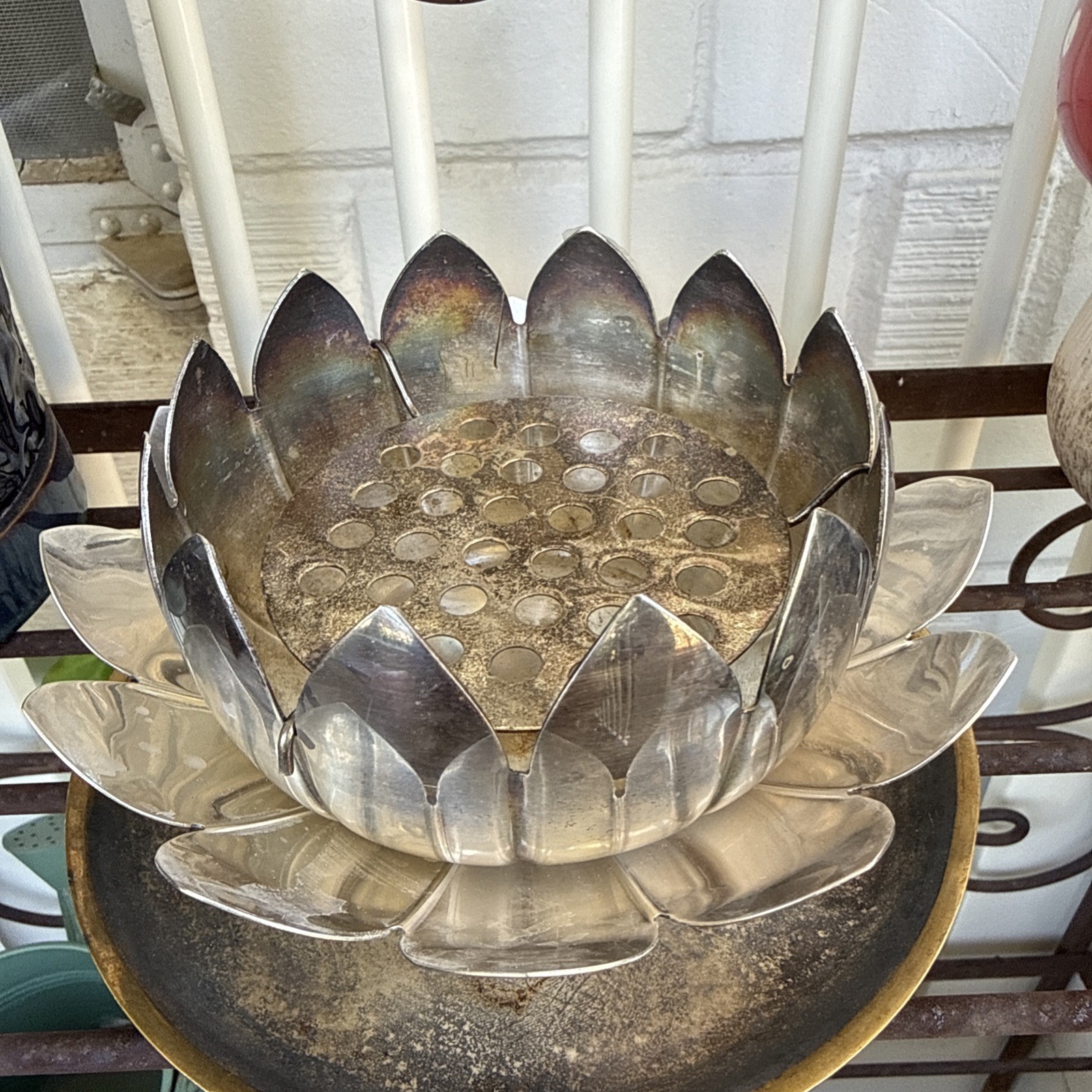 Vintage Leonard Silver plate Flower Frog Lotus Petal Floral Decorations