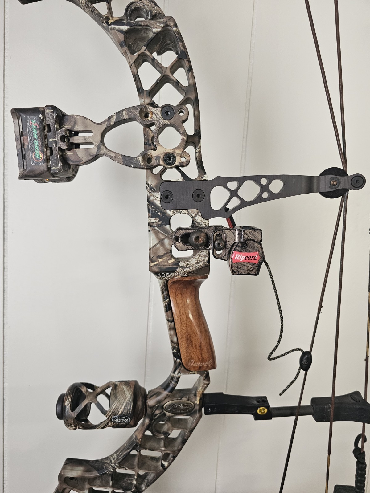 Mathews Jewel Compound Bow