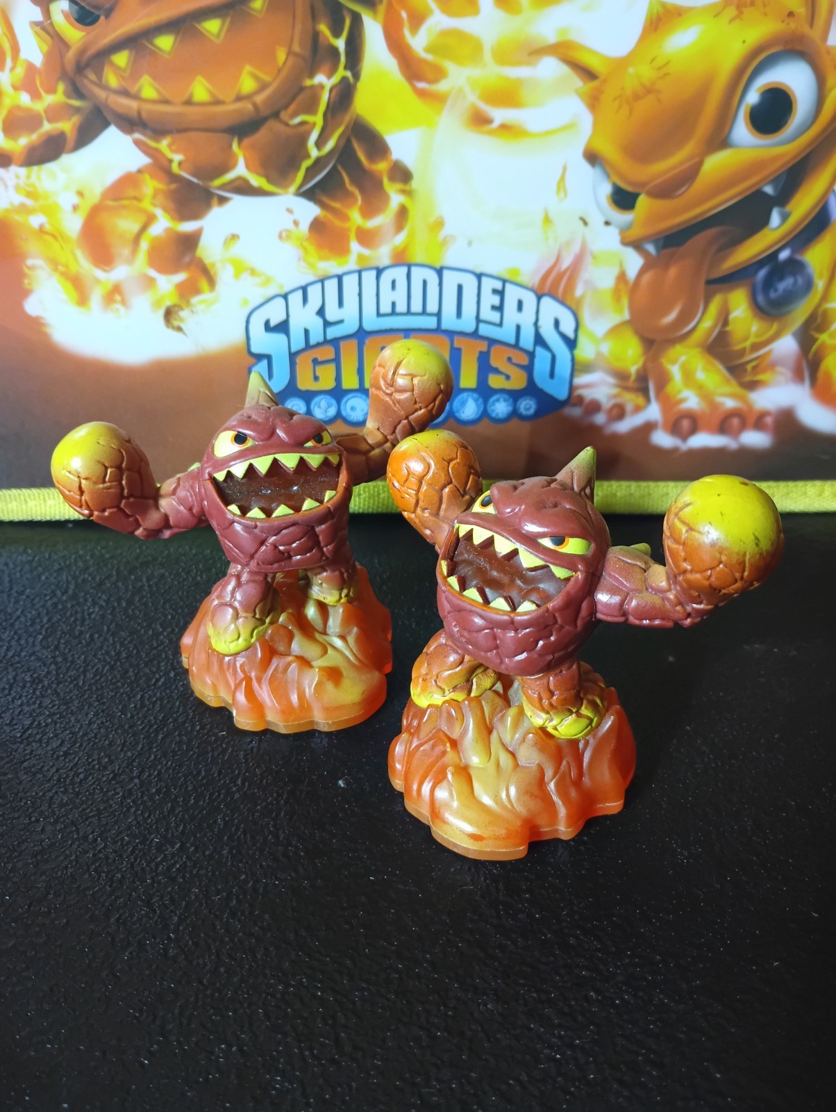 Eruptor LightCore - Giant Skylanders
