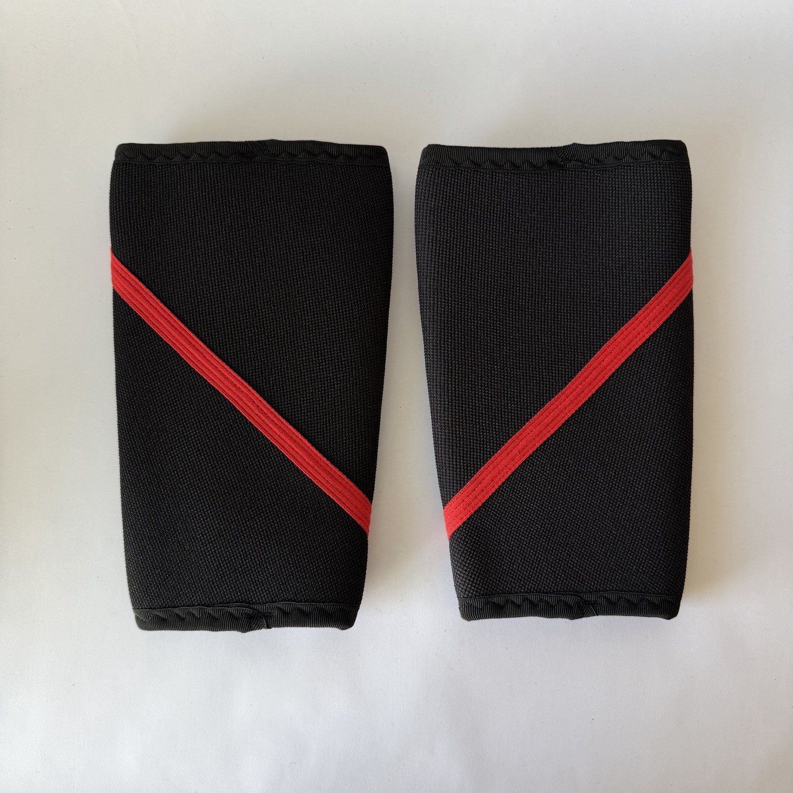 SBD 7mm POWERLIFTING Knee Sleeves Size SMALL Black Red Pair Powerlifting IPF