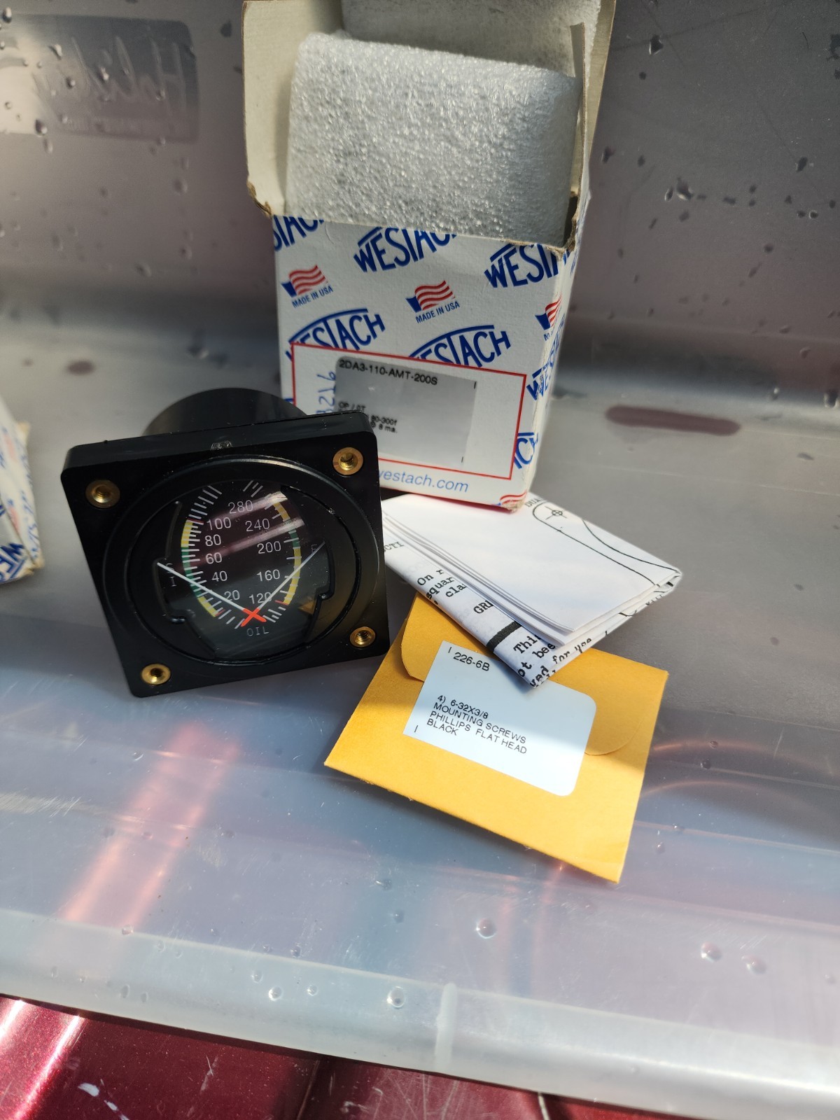 Westach 2DA3-110-AMT-200S Aircraft Oil Pressure Temperature Gauge Aeromot NOS