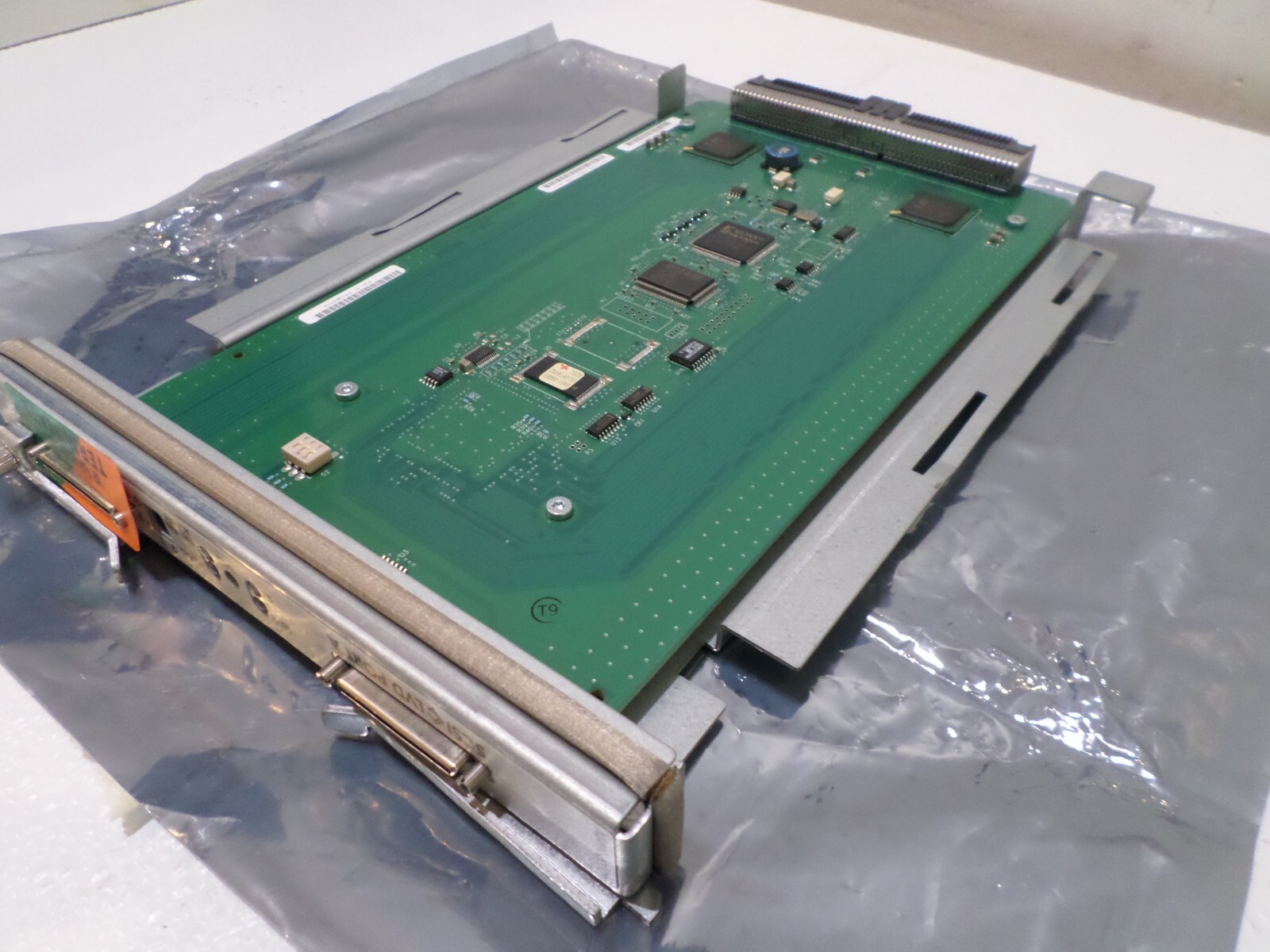 HP A6491A Bus Controller Card for DS2300 A6491-60002