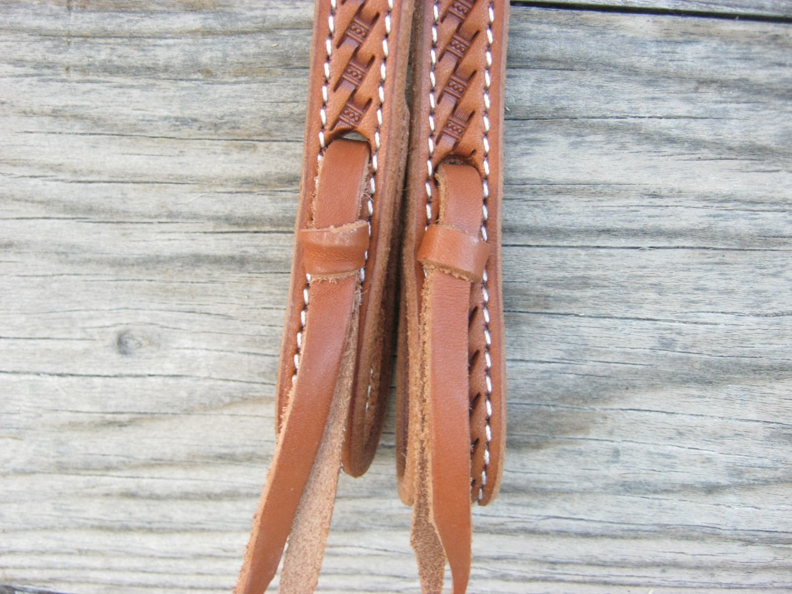 West 74 Light Oil Leather 5/8" One Ear Floral Turquoise Stone Buckles Headstall