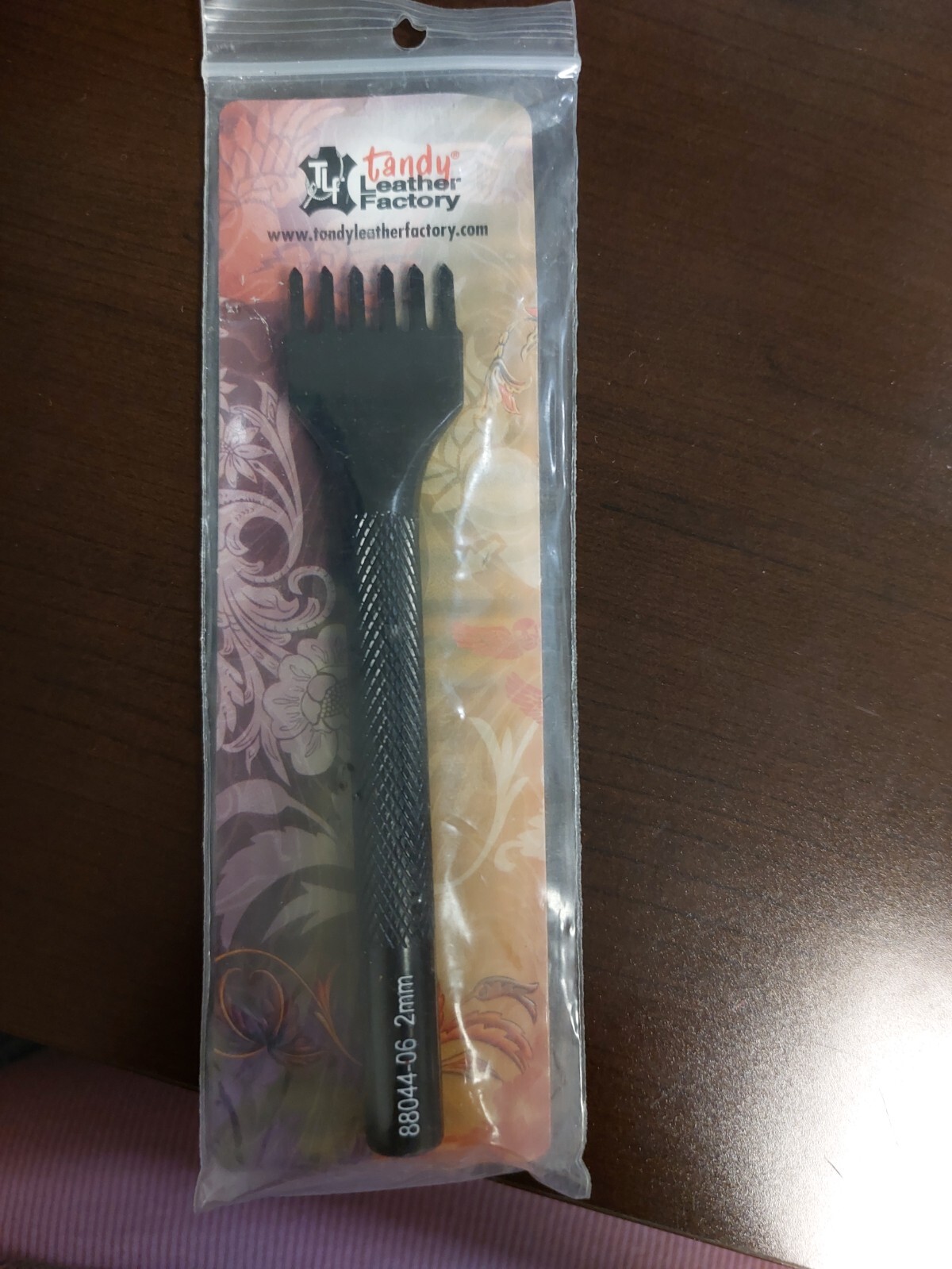 Craftool Pro Line Diamond Stitching Chisel 6 Prong " Tandy Leather 88044-06