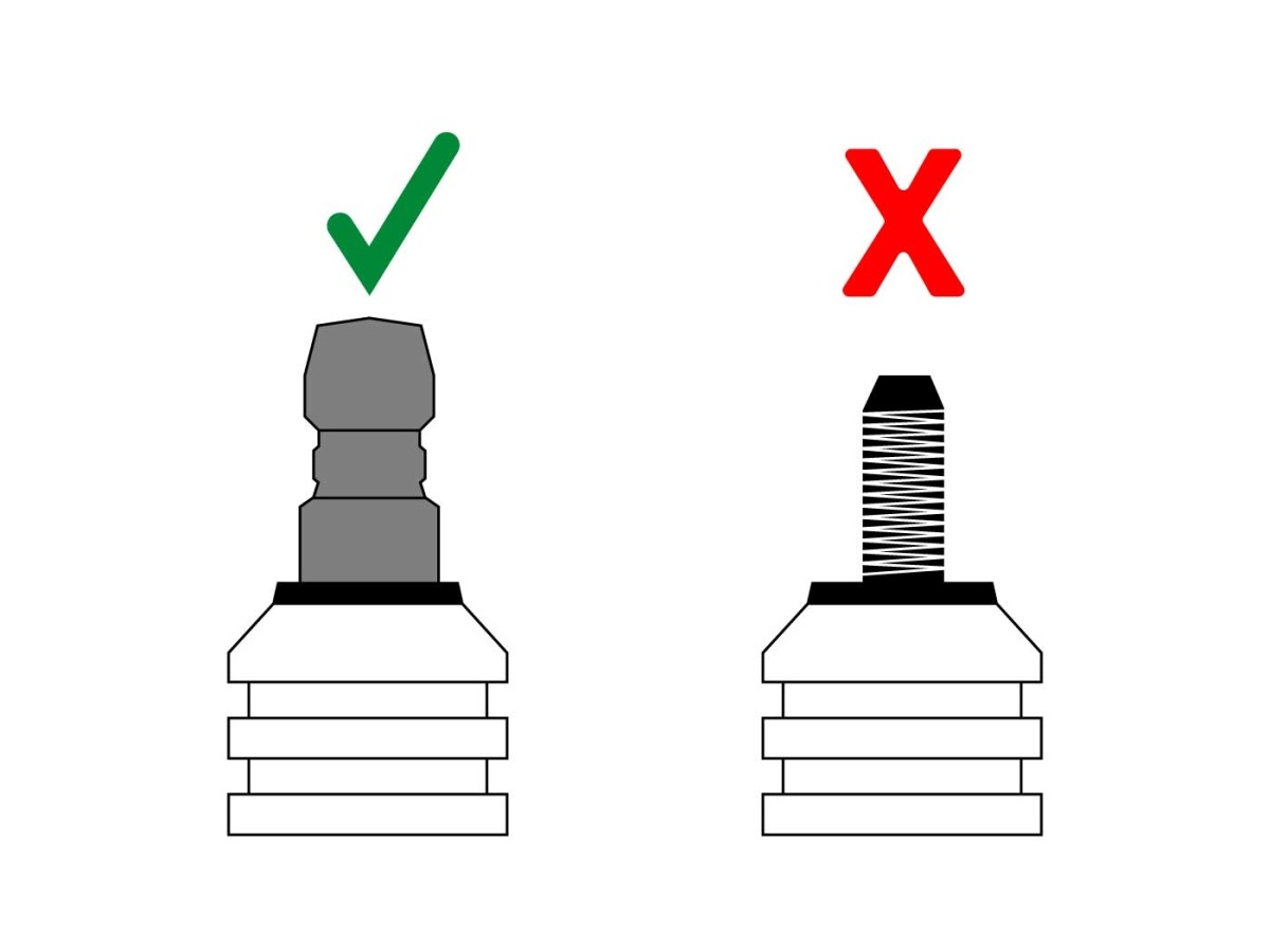 spark plug cap NGK 90° splash-proof LB05E
