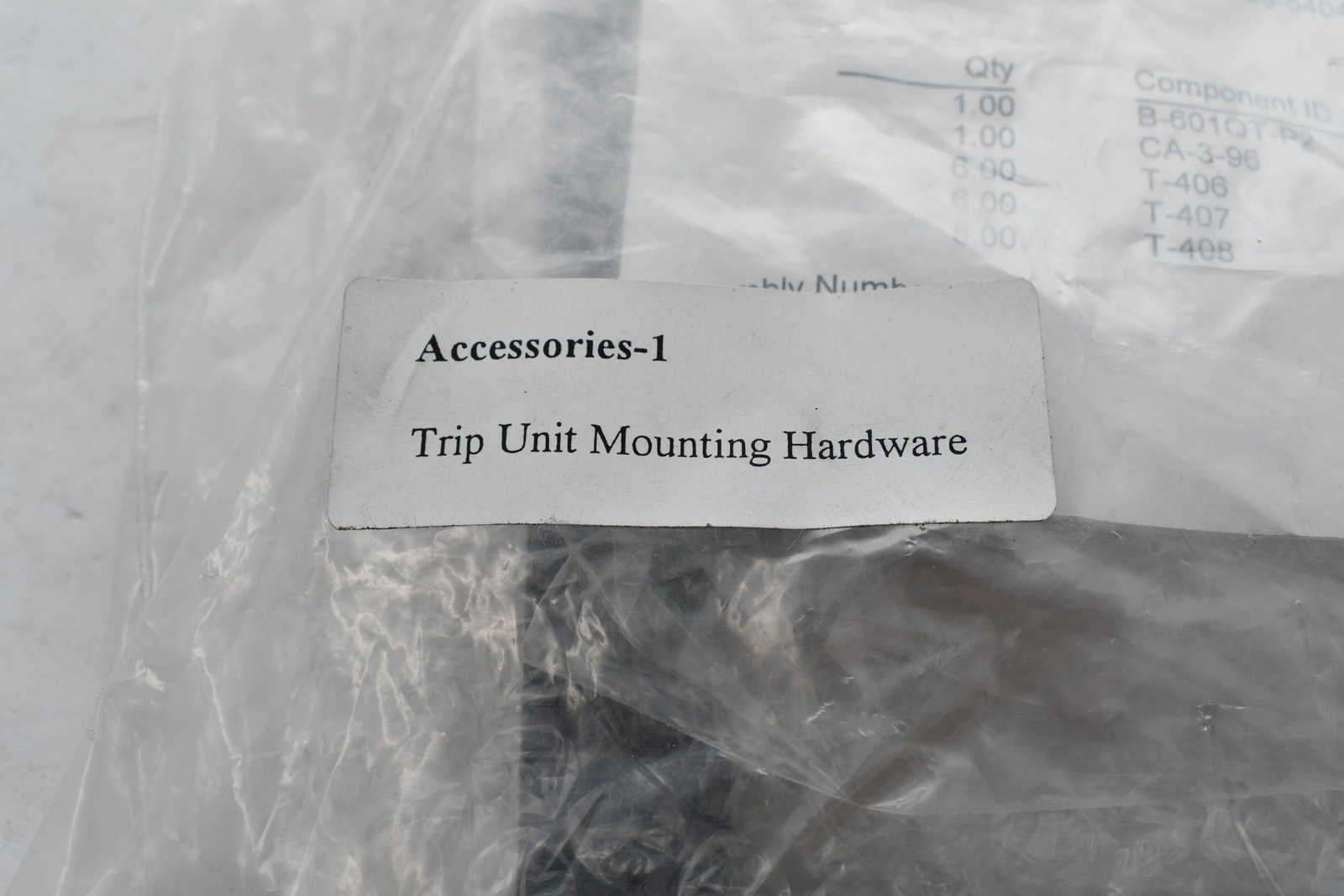 NEW Utility Relay Company ASM-0000007461 Trip Unit Mounting Hardware