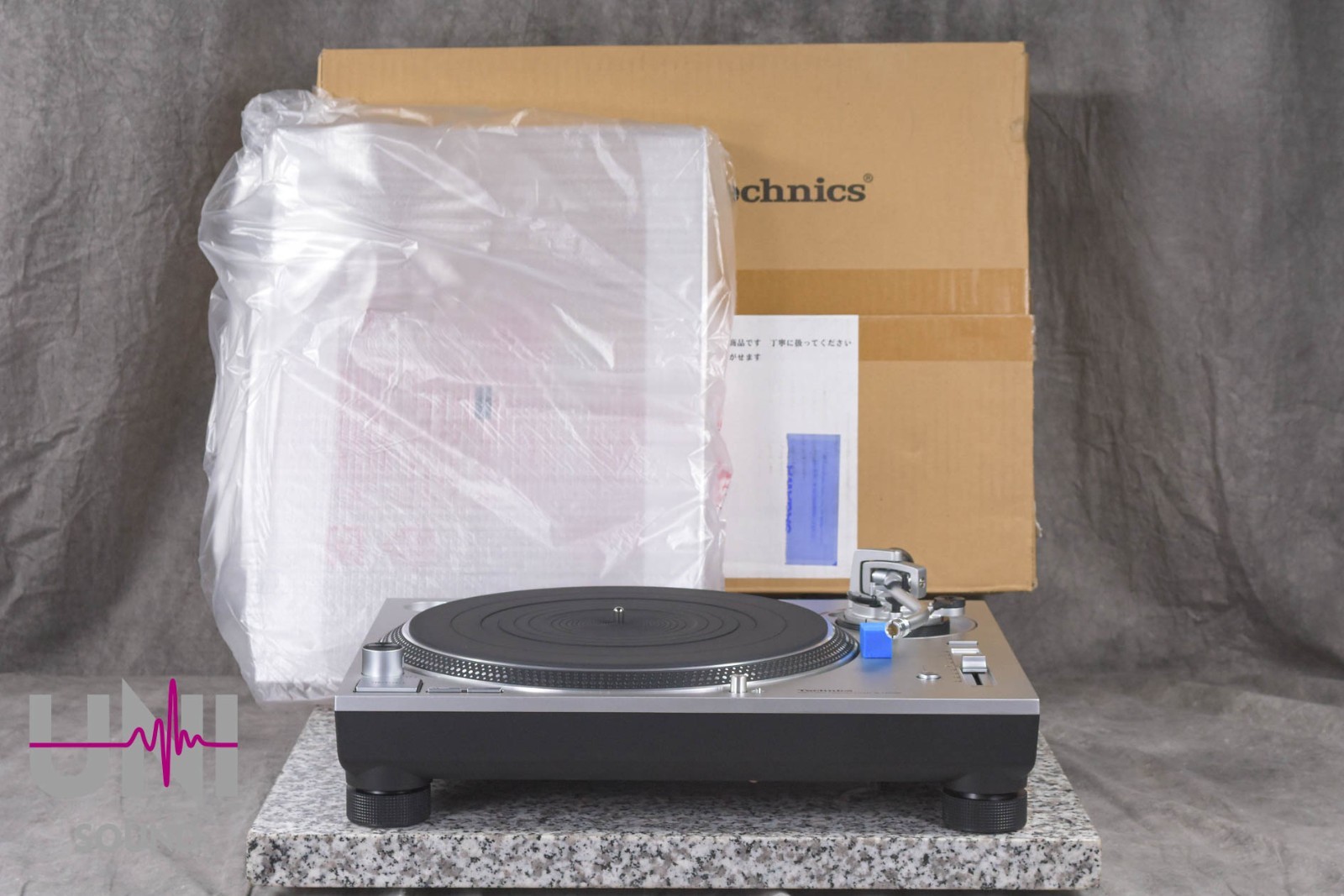 Technics SL-1200GR Direct Drive Turntable in Open Box Condition