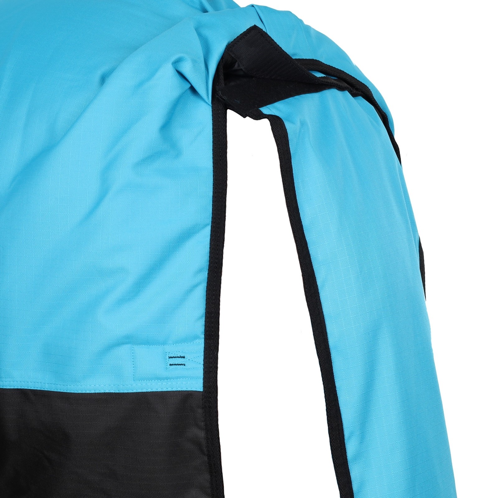 1200d 72" Showman heavyweight waterproof turnout blanket w/snaps, tail cover