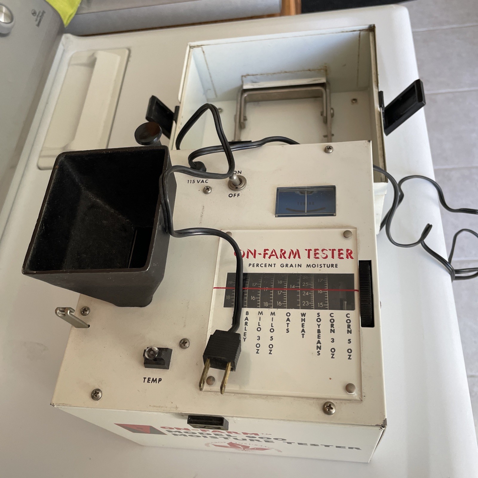 ON-FARM~Model 900 Tester~Untested Estate Buy~Powers On