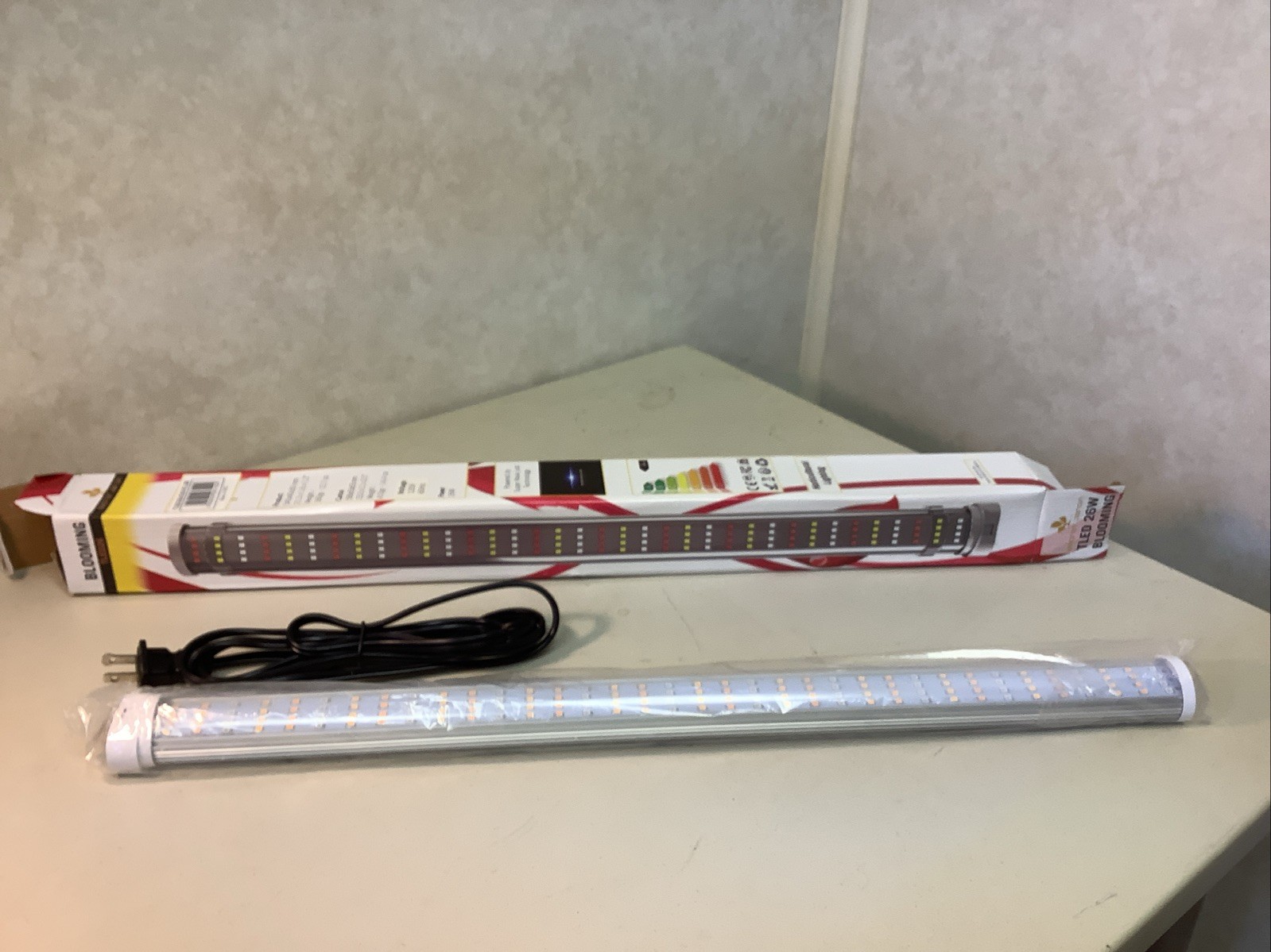 Horticulture Light LED 120v 60 Hz