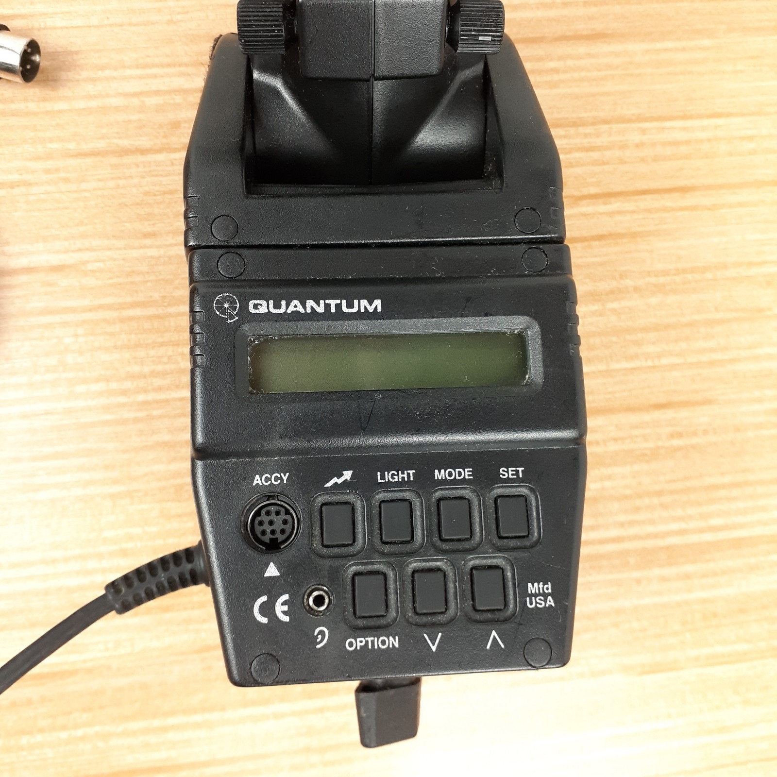 Quantum Instruments Qflash Model T3D-R Flash UNTESTED No Bulb