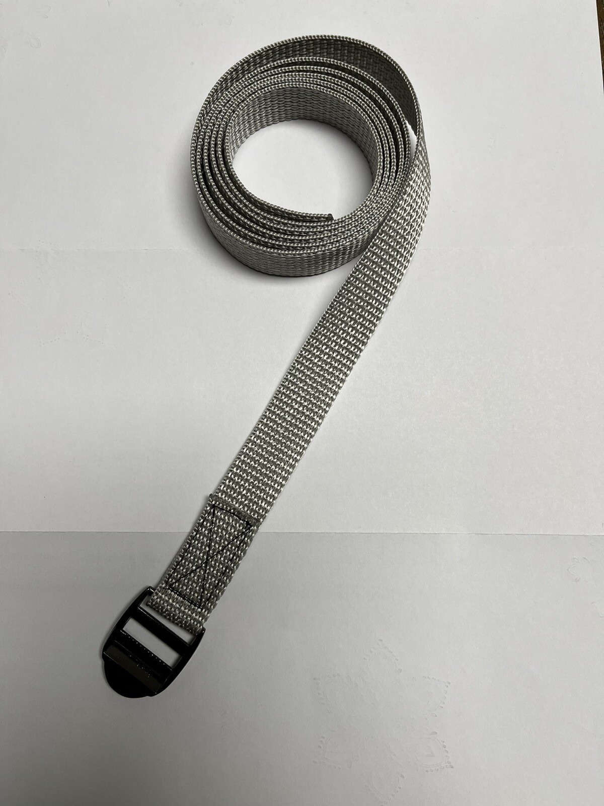 Trail Camera Mounting Strap, Gray Color, Metal Buckle, 4 feet long