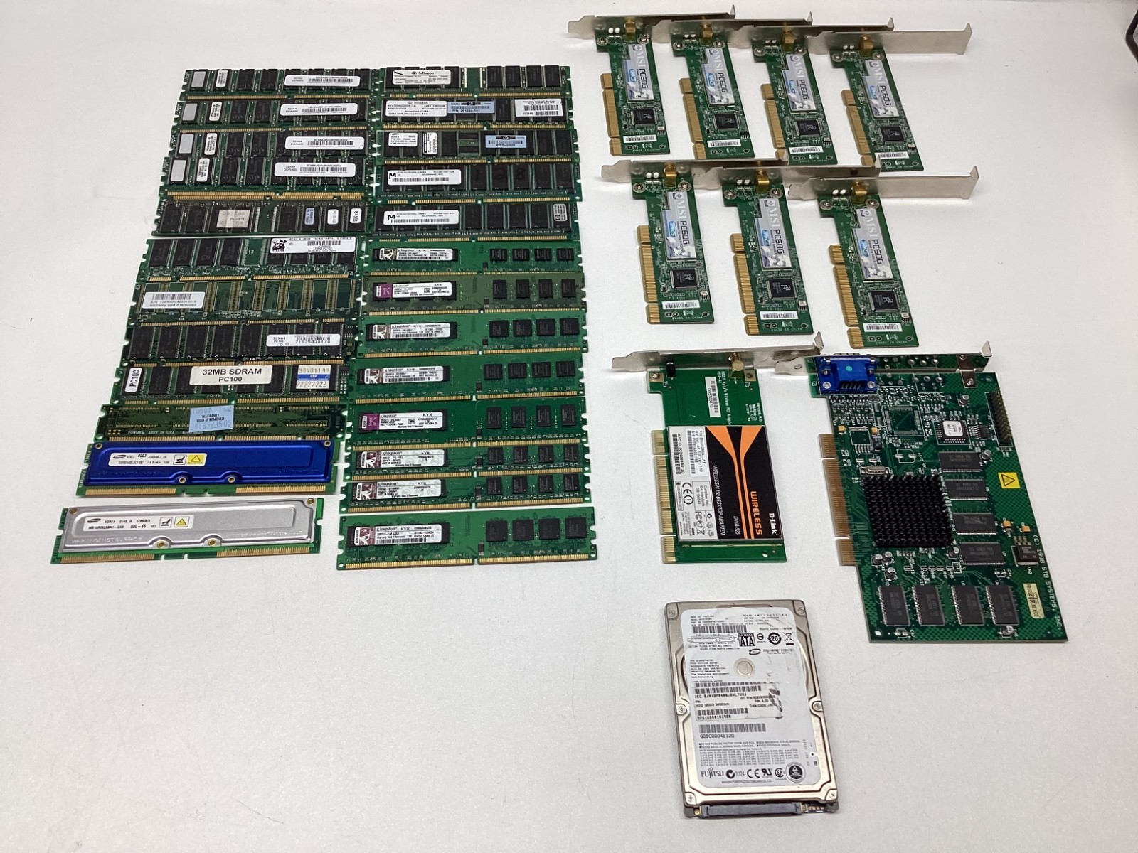 32 Mixed  Memory Cards Samsung Kingston Viking hp Spectek Fujitsu D-Link MSI Etc