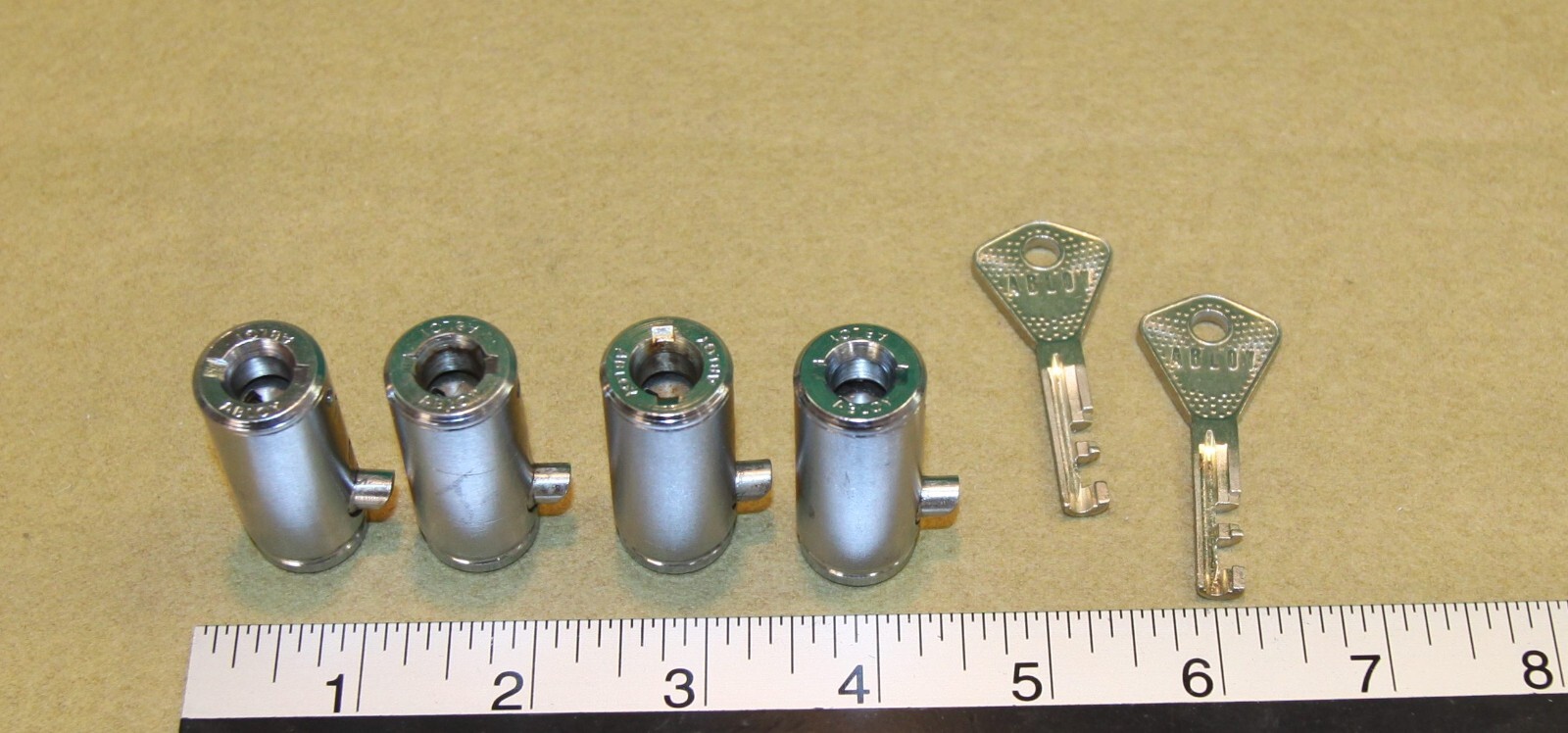 Abloy cylinder locks, qty. 4 with 2 working keys, for T & L handles, for 1 price