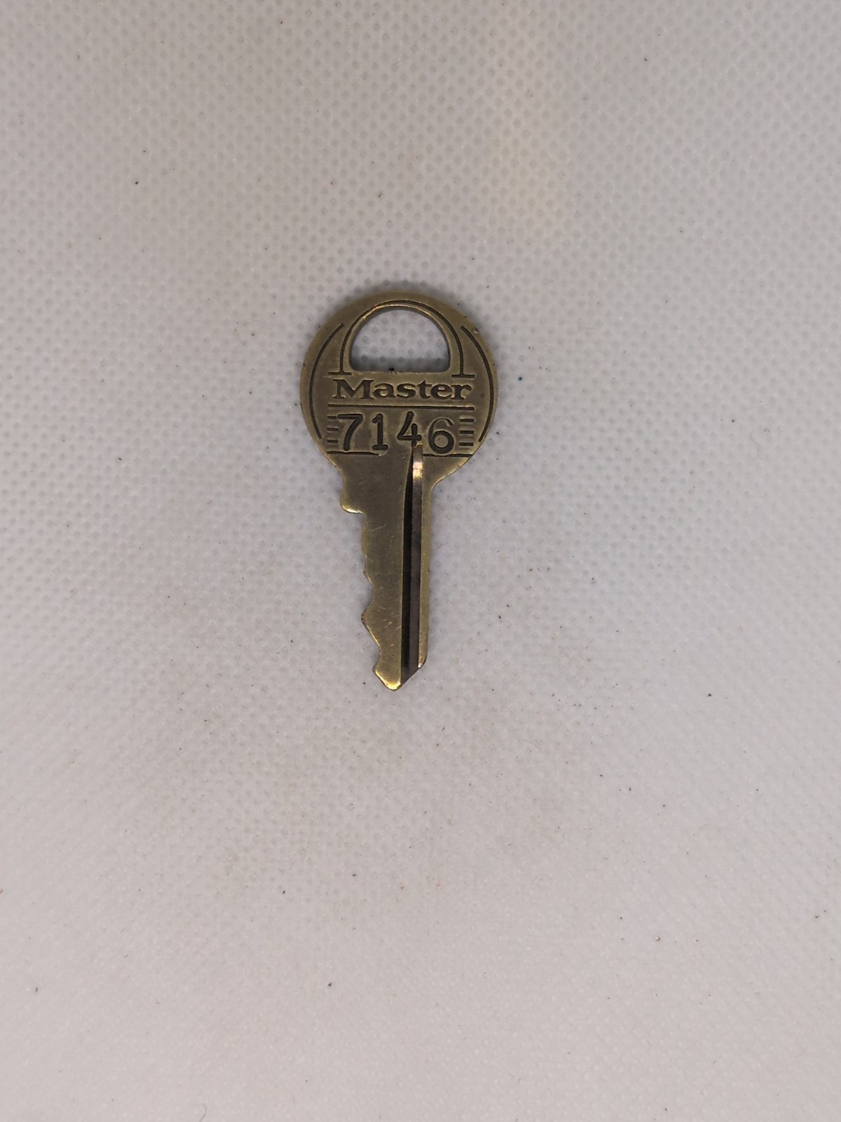 Master Lock Padlock Key 7146