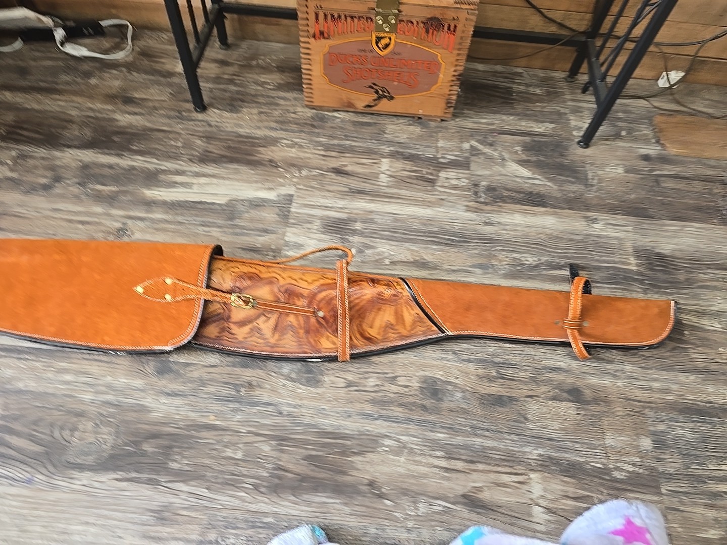 Vintage Leather Adjustable Gun Case With Bear