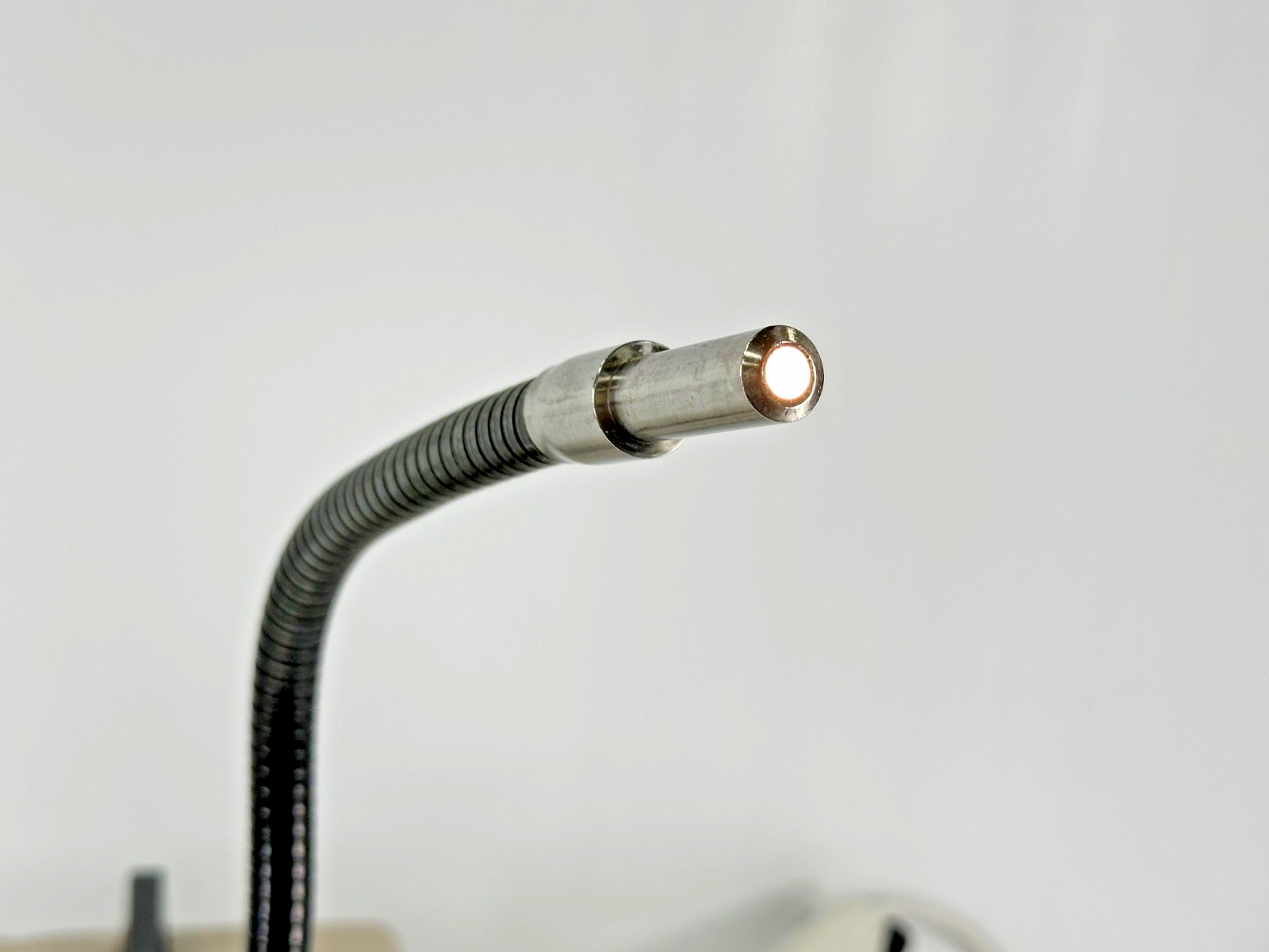 McBain Instruments FOI-1 Fiber Optic Illuminator Light Source Tested Working