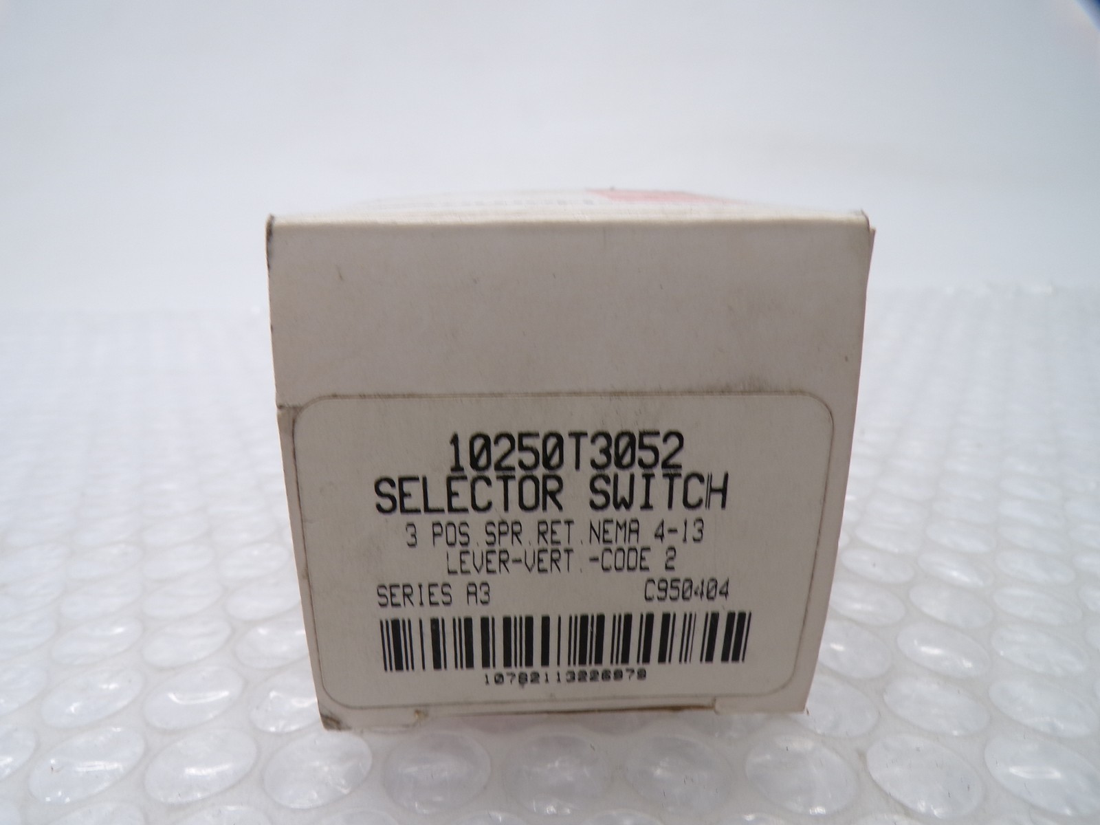 CUTLER HAMMER 10250T3052 SER.A3 SELECTOR SWITCH NSMP