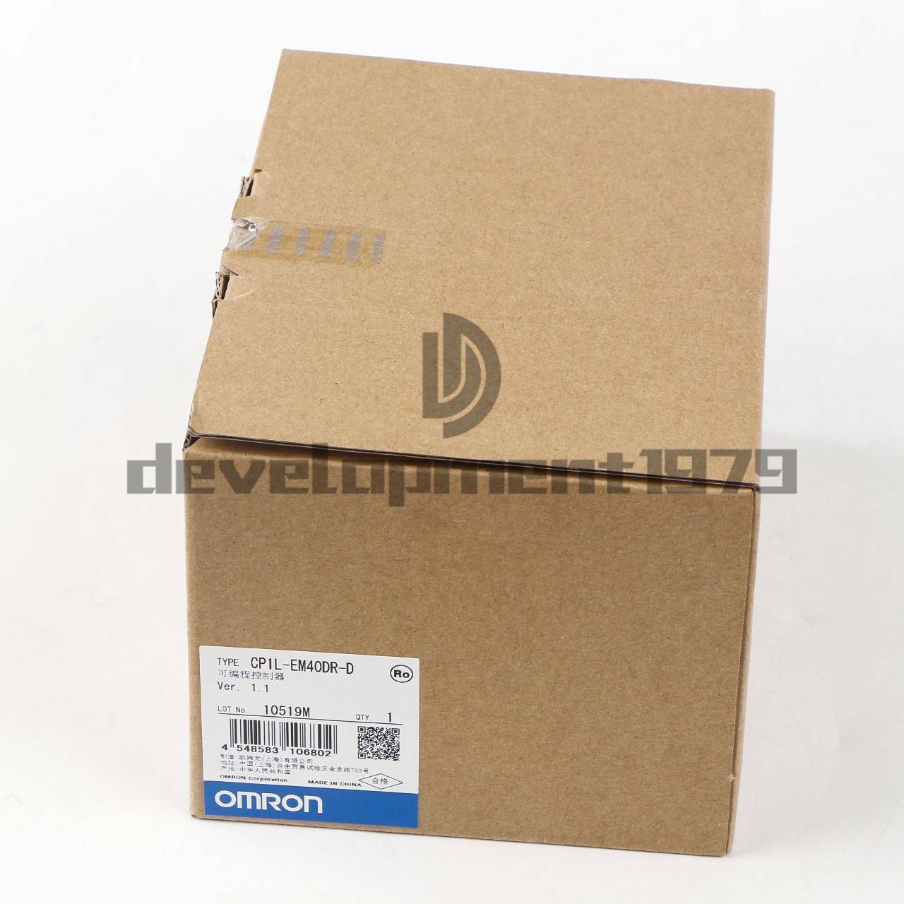 1PC Omron CP1L-EM40DR-D PLC New