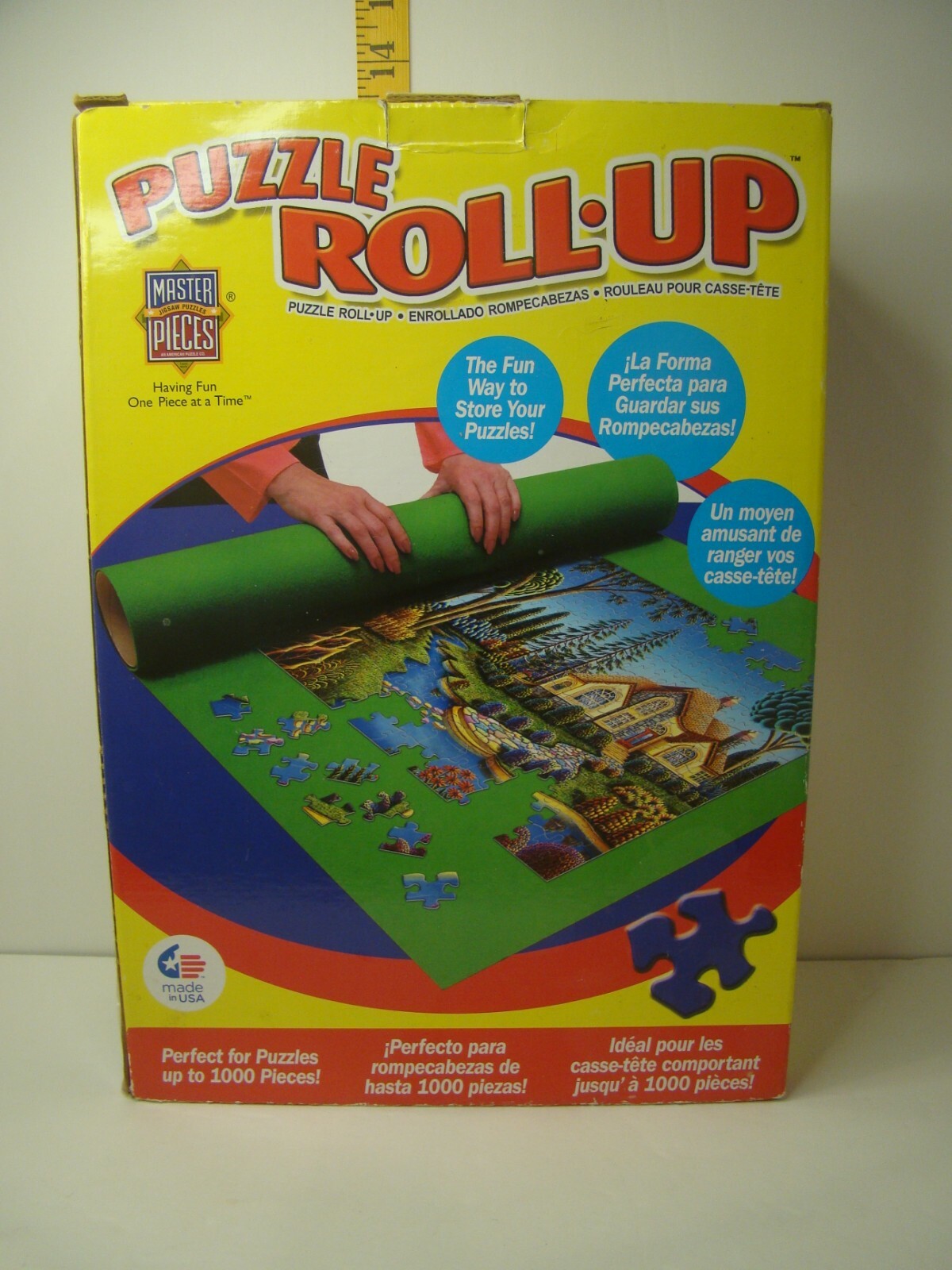 Master Pieces Puzzle Roll-Up NEW