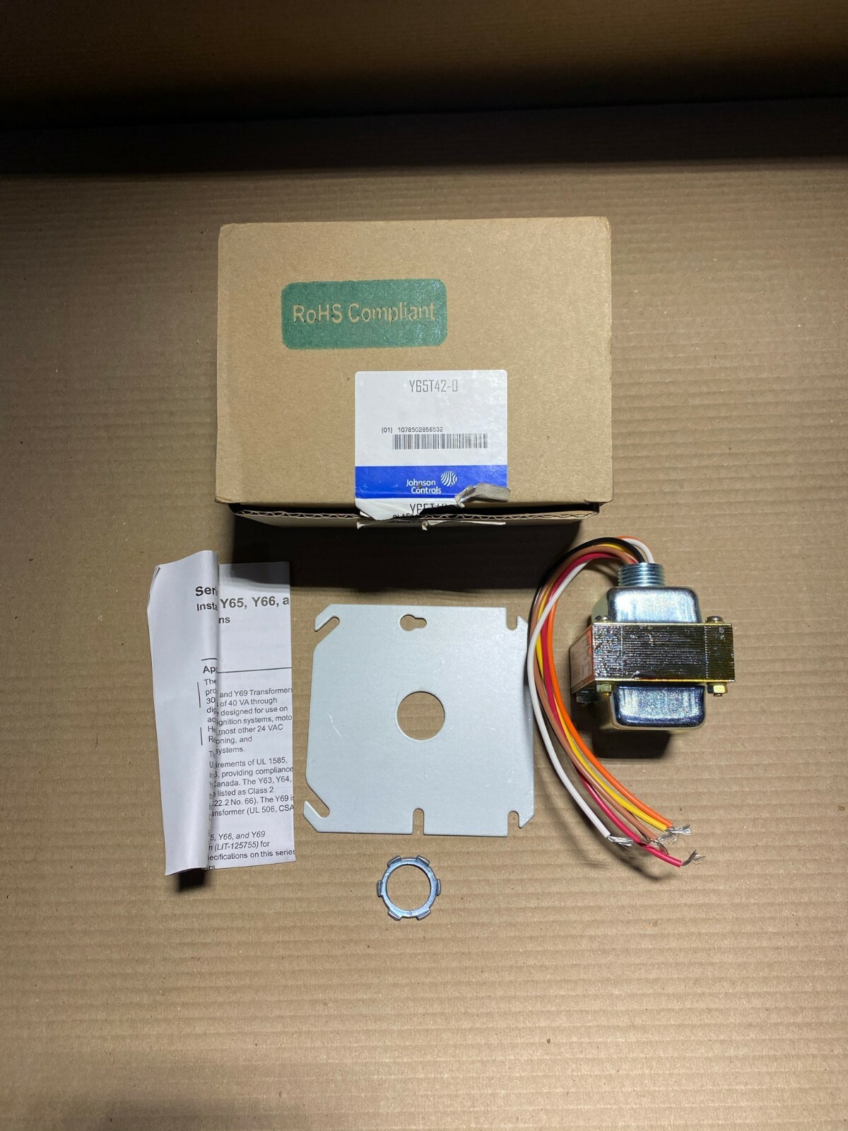 New Open Box Johnson Controls Y65T42-0 120/208/240VAC CLASS 2 Transformer