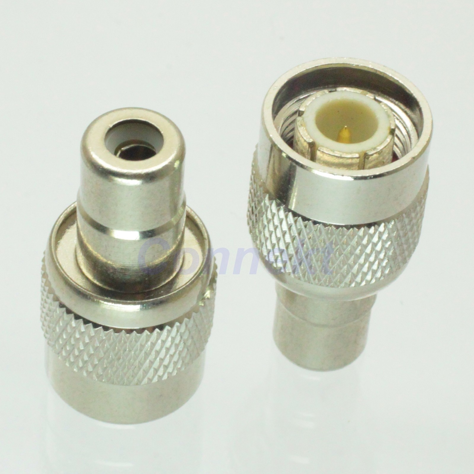 1pce TNC male plug to RCA TV female jack center TV RF adapter connector