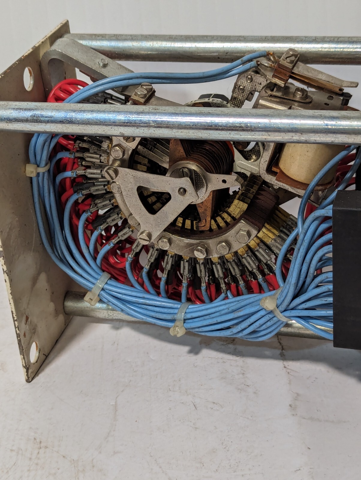 MU1 659711 Automatic Electrical Rotary Switch - Free Shipping