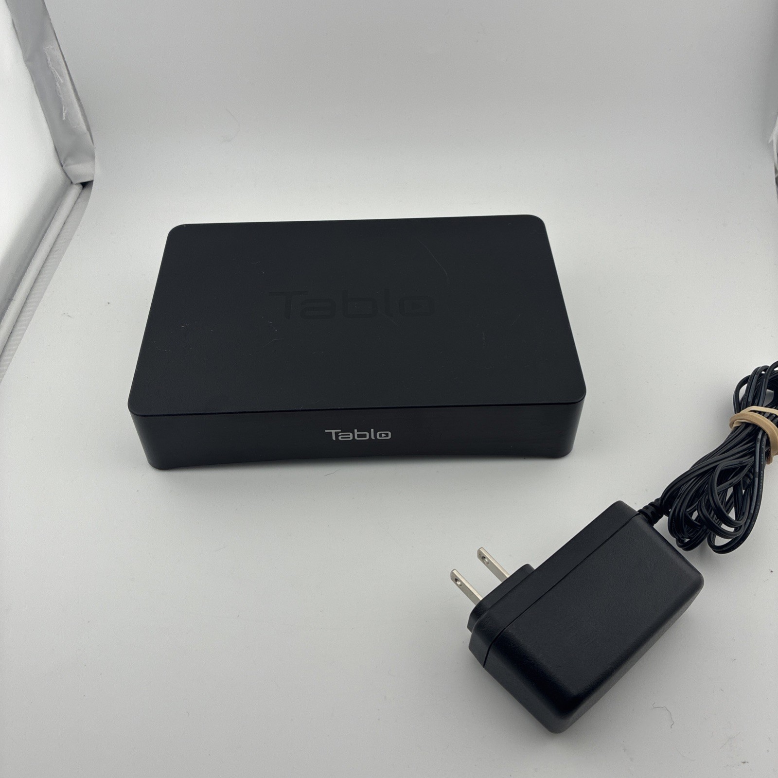 Tablo DVR 2 Channel Tuner Multimedia Broadcaster SPVR2-01-NA, w/ Power Adapter