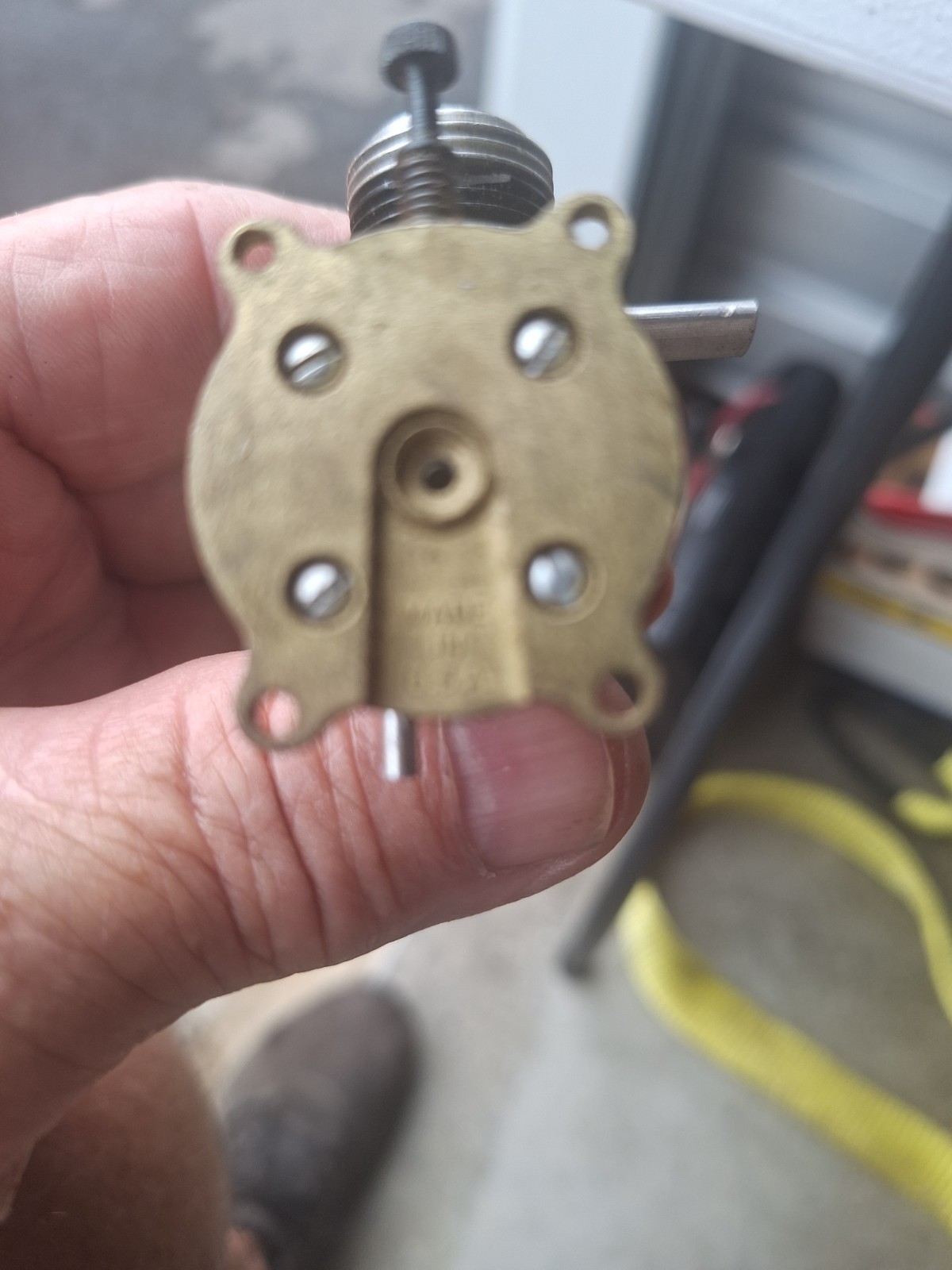 COX Reed Valve .049 Model Airplane Engine