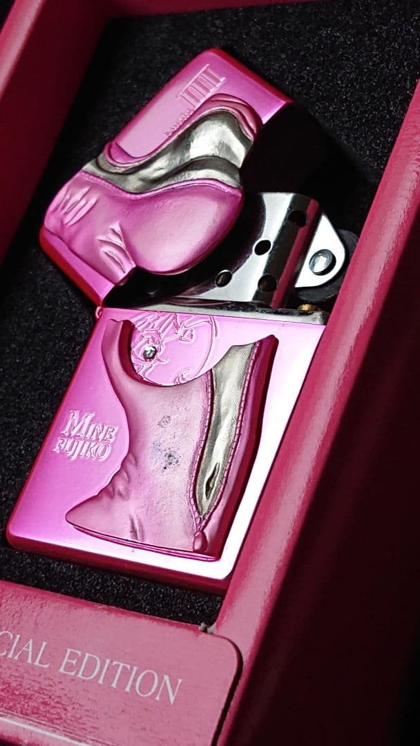 No Oil ZIPPO Lupin III Fujiko Bust Up Special Limited Edition 3000 Lighter