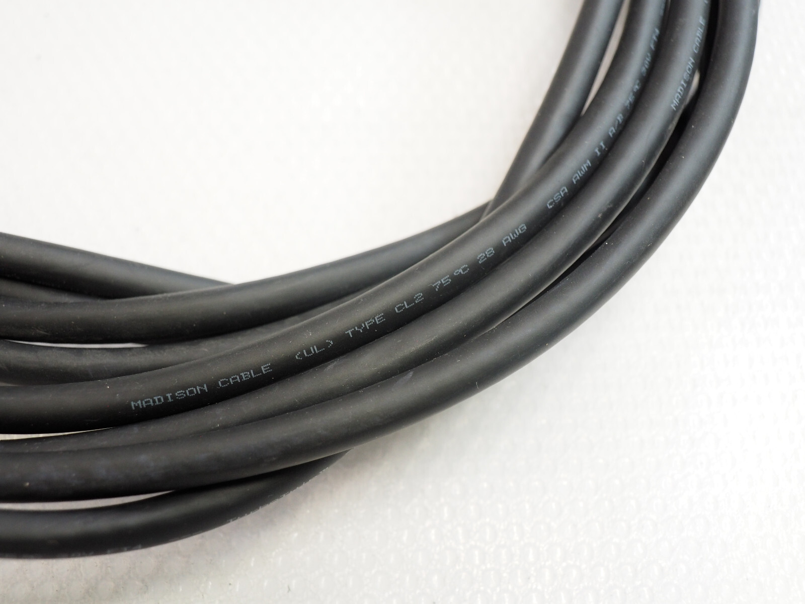 MADISON CABLE TURBOTWIN C5552-3MT HD Mini SAS Cable