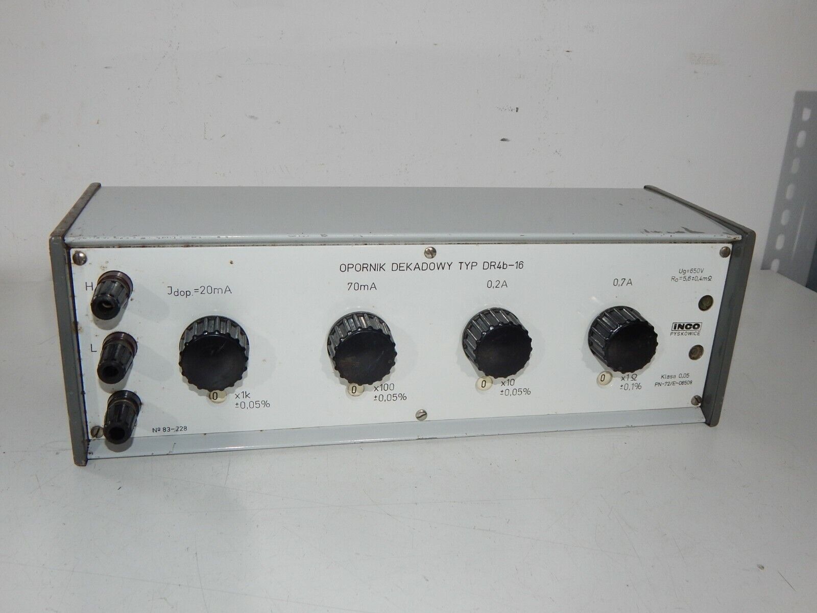 Crank resistance meter INCO DR4b-16 resistance box box 0-11110 ohm 0.05