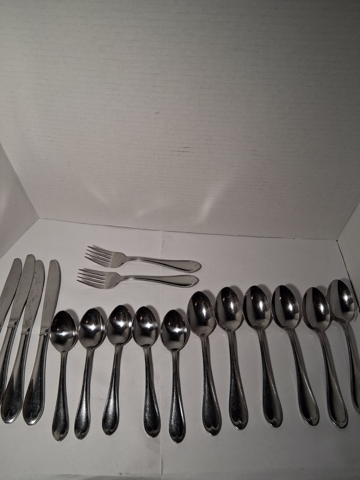 Reed & Barton Oval Thread 175th Anniversary Stainless Flatware Lot of 17