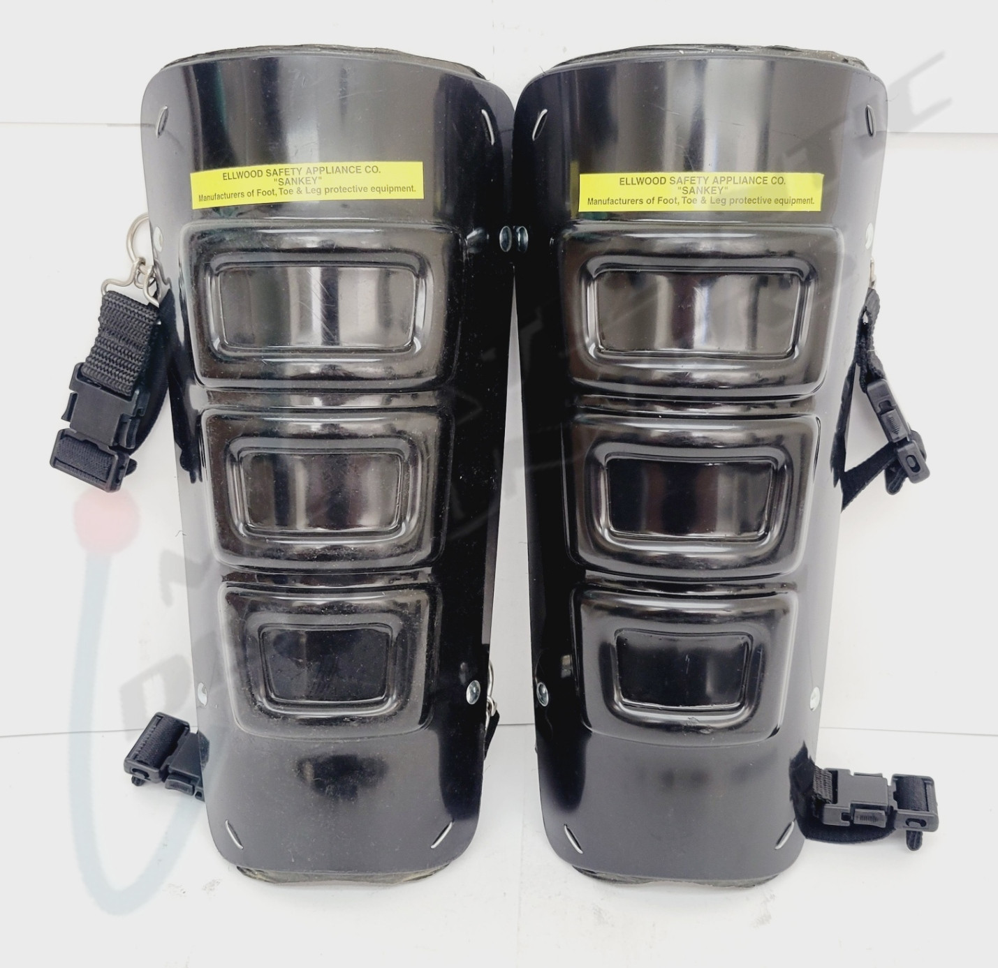 1 Pair Ellwood 304R Regular 12" Plastic Shin Guards with Elastic Straps