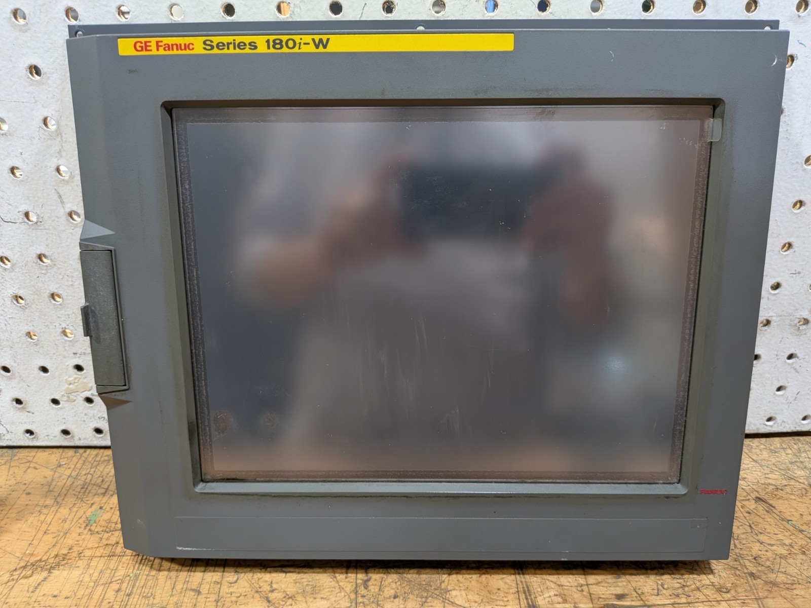 FANUC A08B-0082-D043 CNC Display Unit
