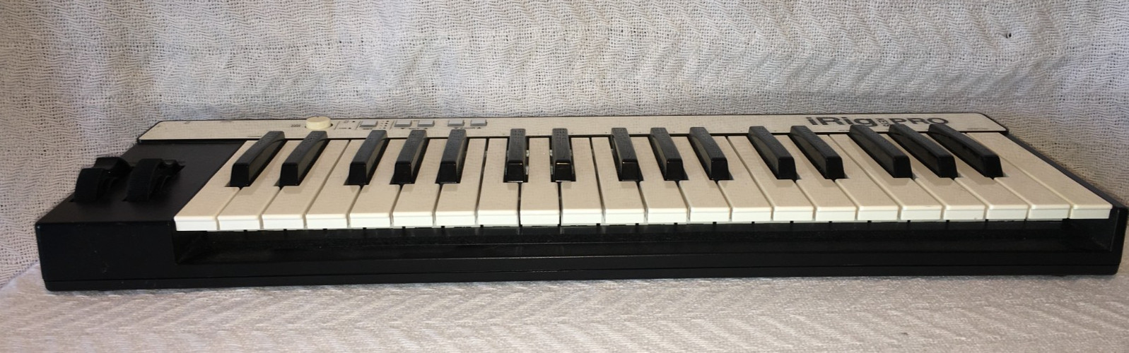 IK Multimedia iRig KEYS PRO 37 Keys Universal USB for MAC/PC/iOS MIDI Keyboard
