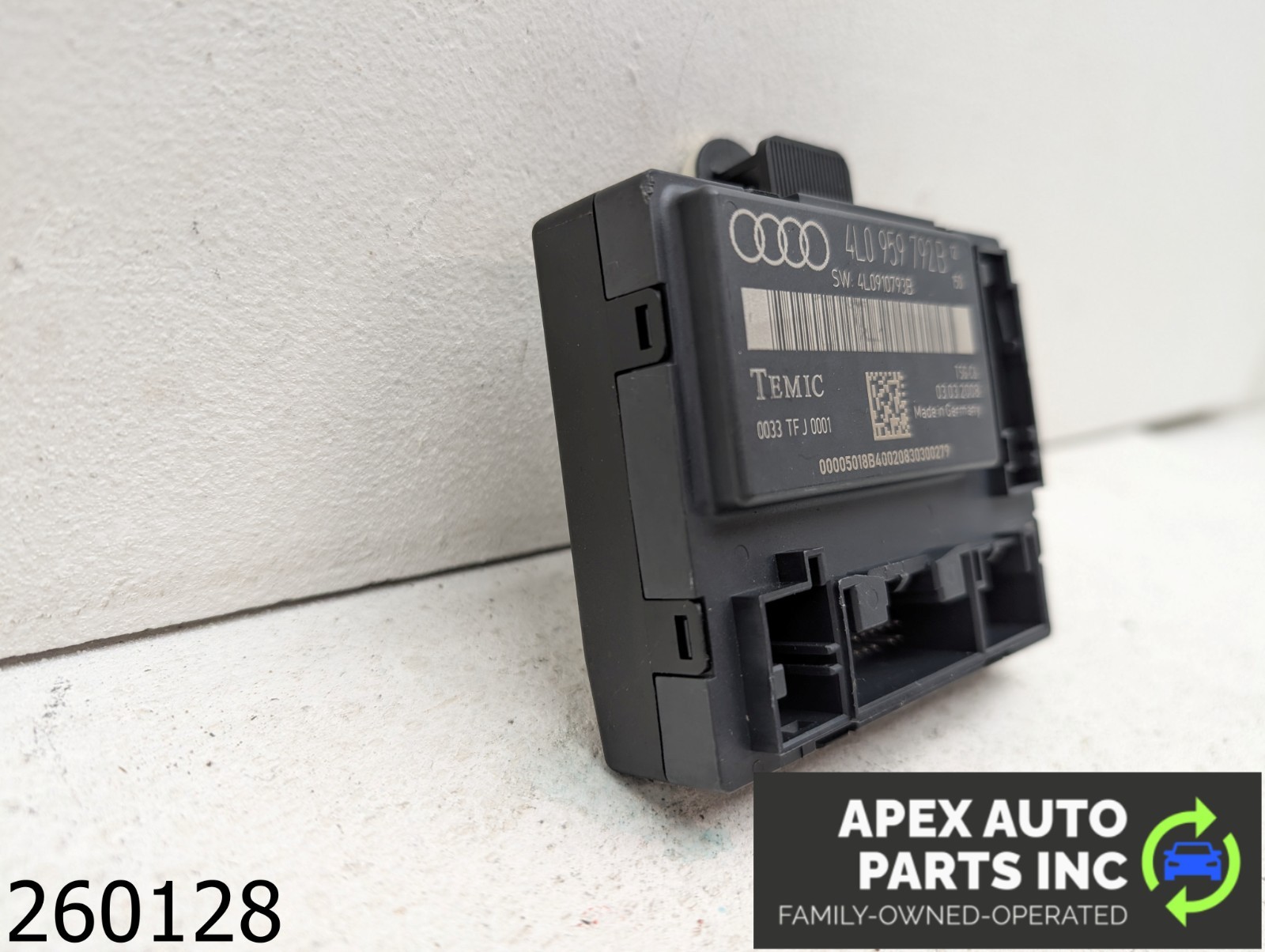 OEM 2008 Audi Q7 3.6L FRONT DOOR CONTROL MODULE