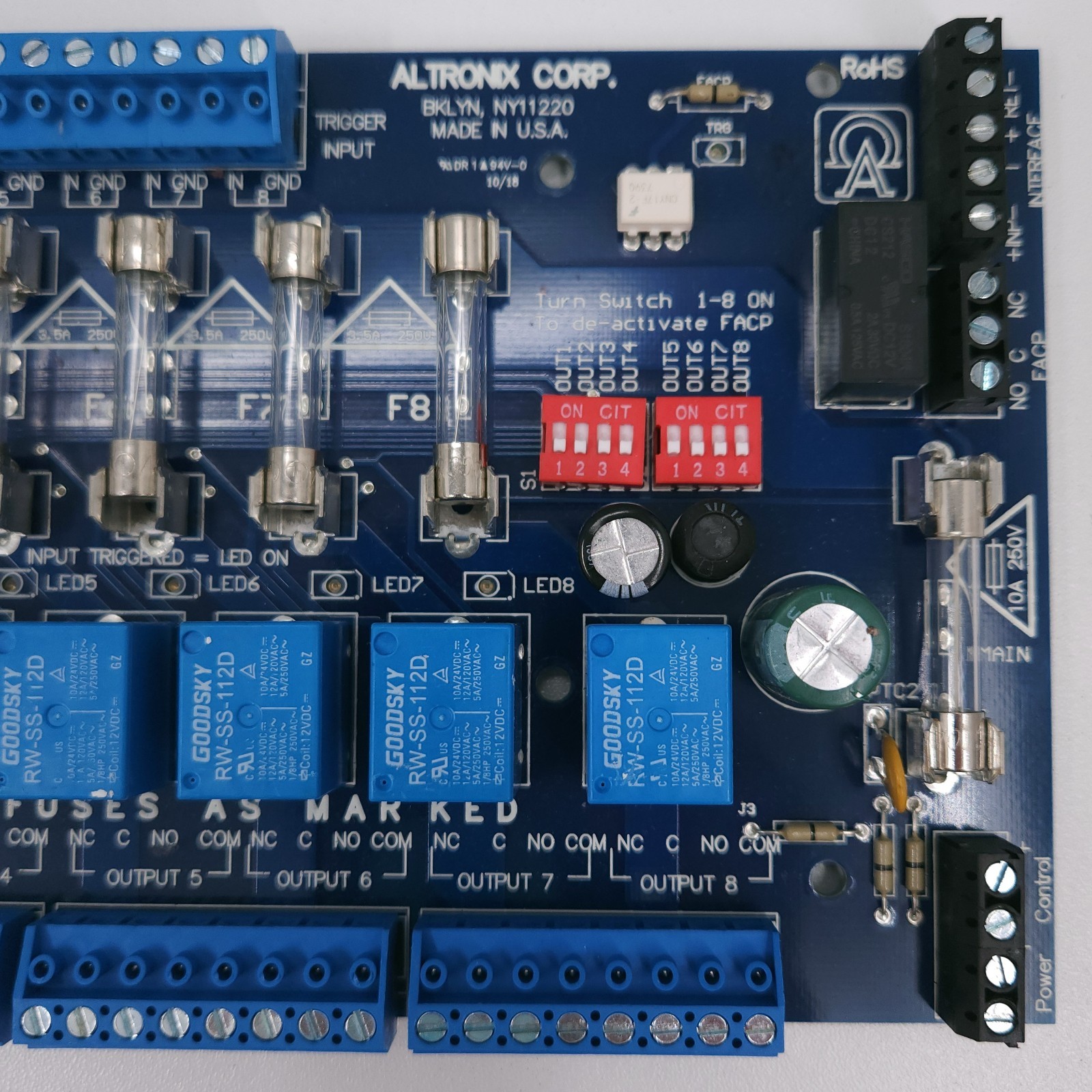 Altronix ACM8 Power Controller Board 8 Fused Outputs