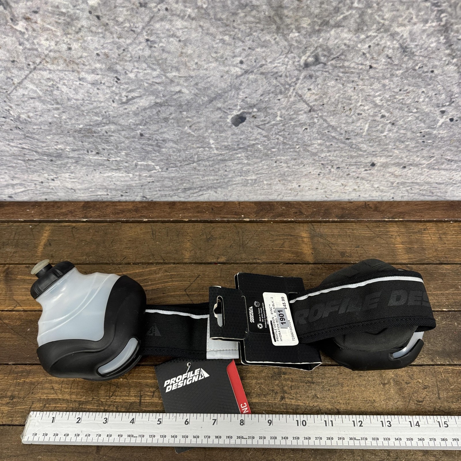 SMALL Profile Design Sync Hydration Belt SMALL 28-31in Black Running Bottles