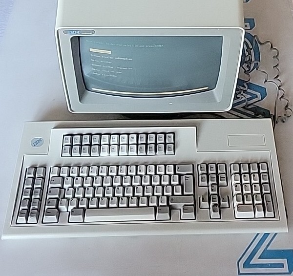 '94 IBM 3487 Logic InfoWindow II Terminal Color Monitor w/ IBM M 122K Keyboard