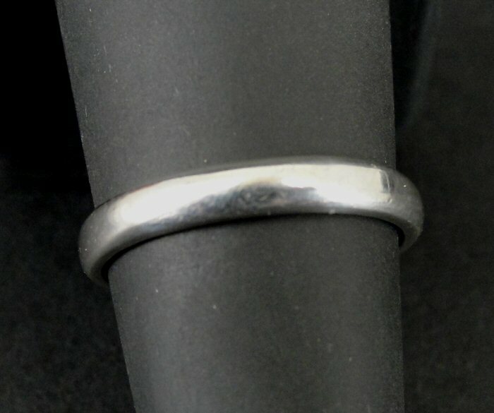 Ring Silver Band Sleek Smooth Stackable Mexico Sterling 925 Size 7.25 Band Ring