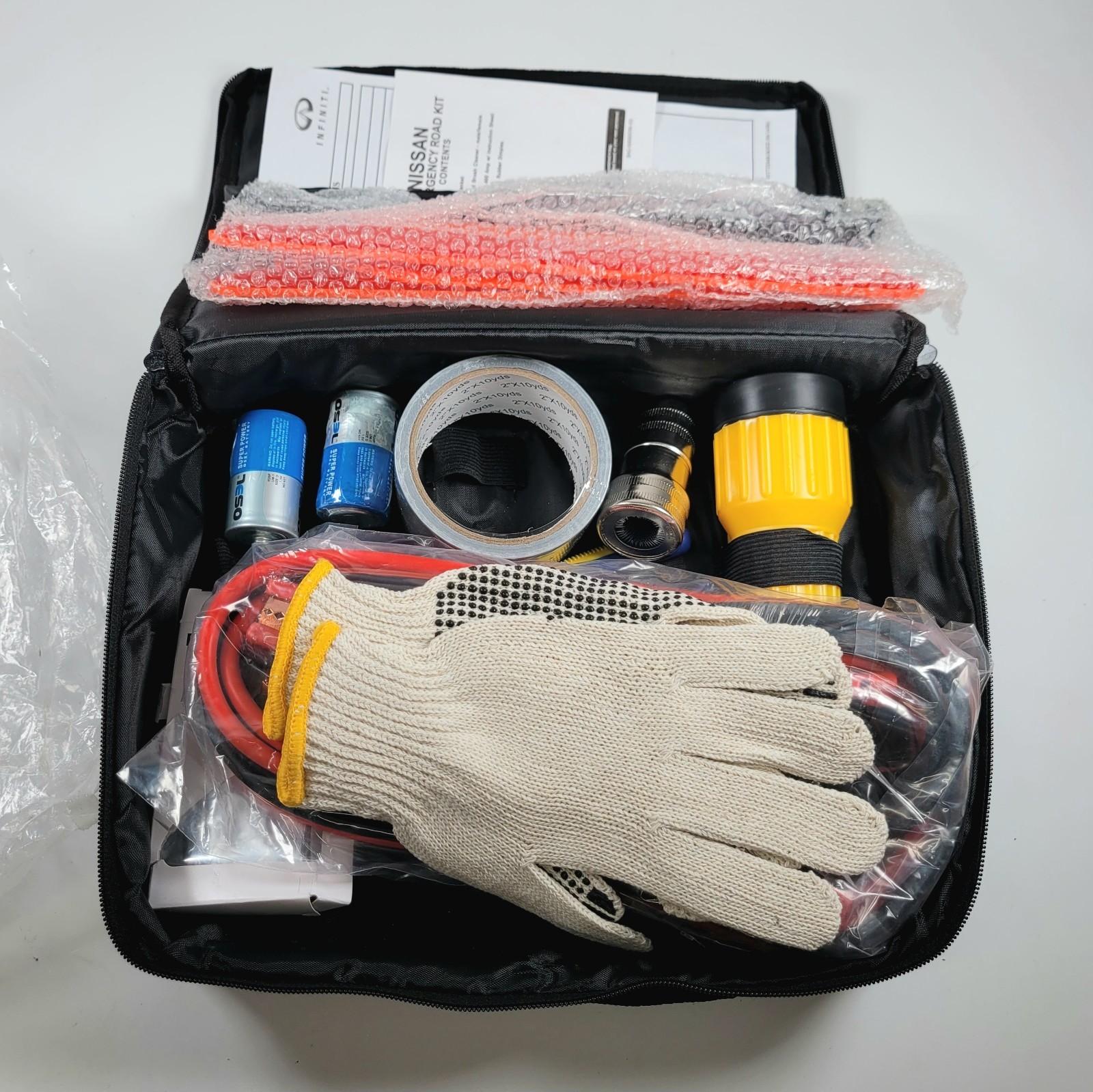 New NISSAN INFINITI AUTOMOTIVE EMERGENCY ROAD ASSISTANCE KIT WITH CASE OEM