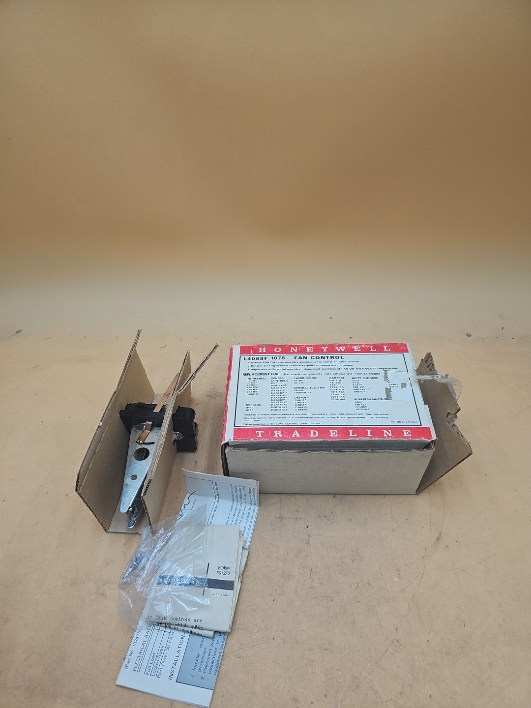 Honeywell Tradeline L4068F-1078 Fan Control. 80-120F