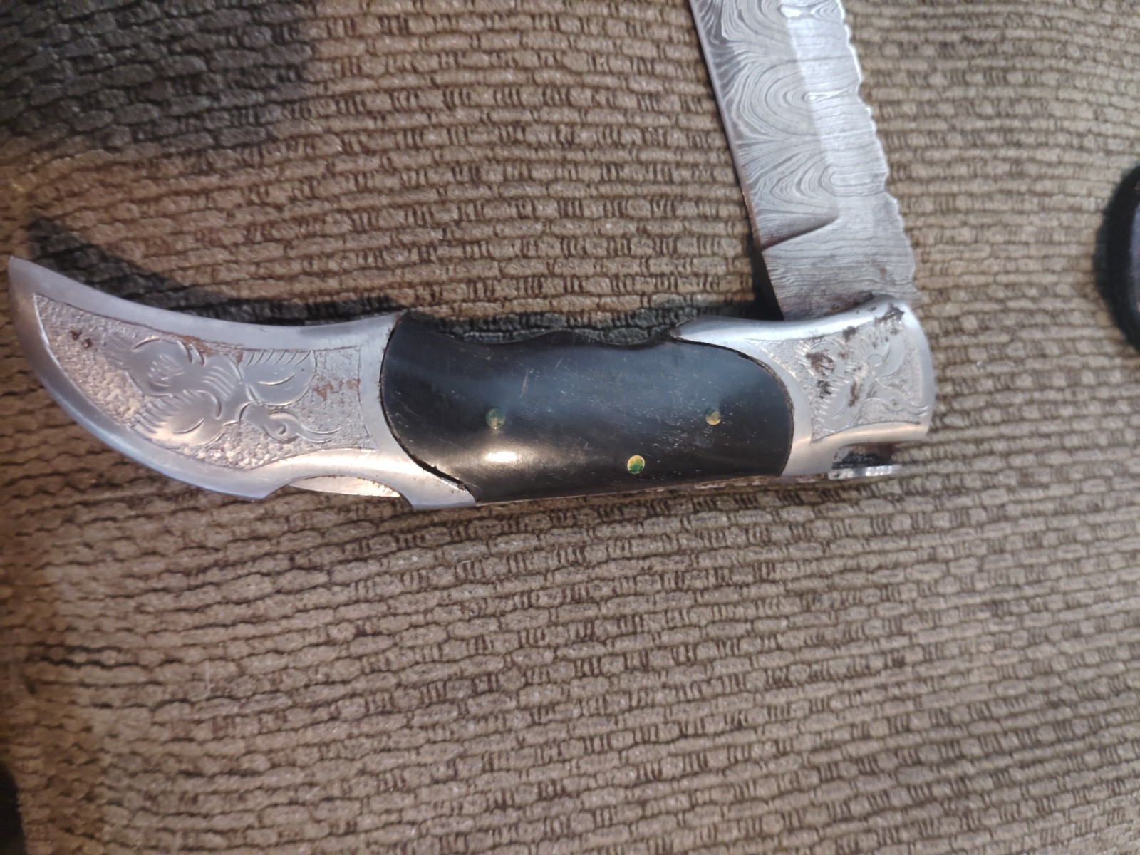 Eye Catching Damascus Steel Folding Knife, Hand Made, DB-5062-ENG & Leather Case