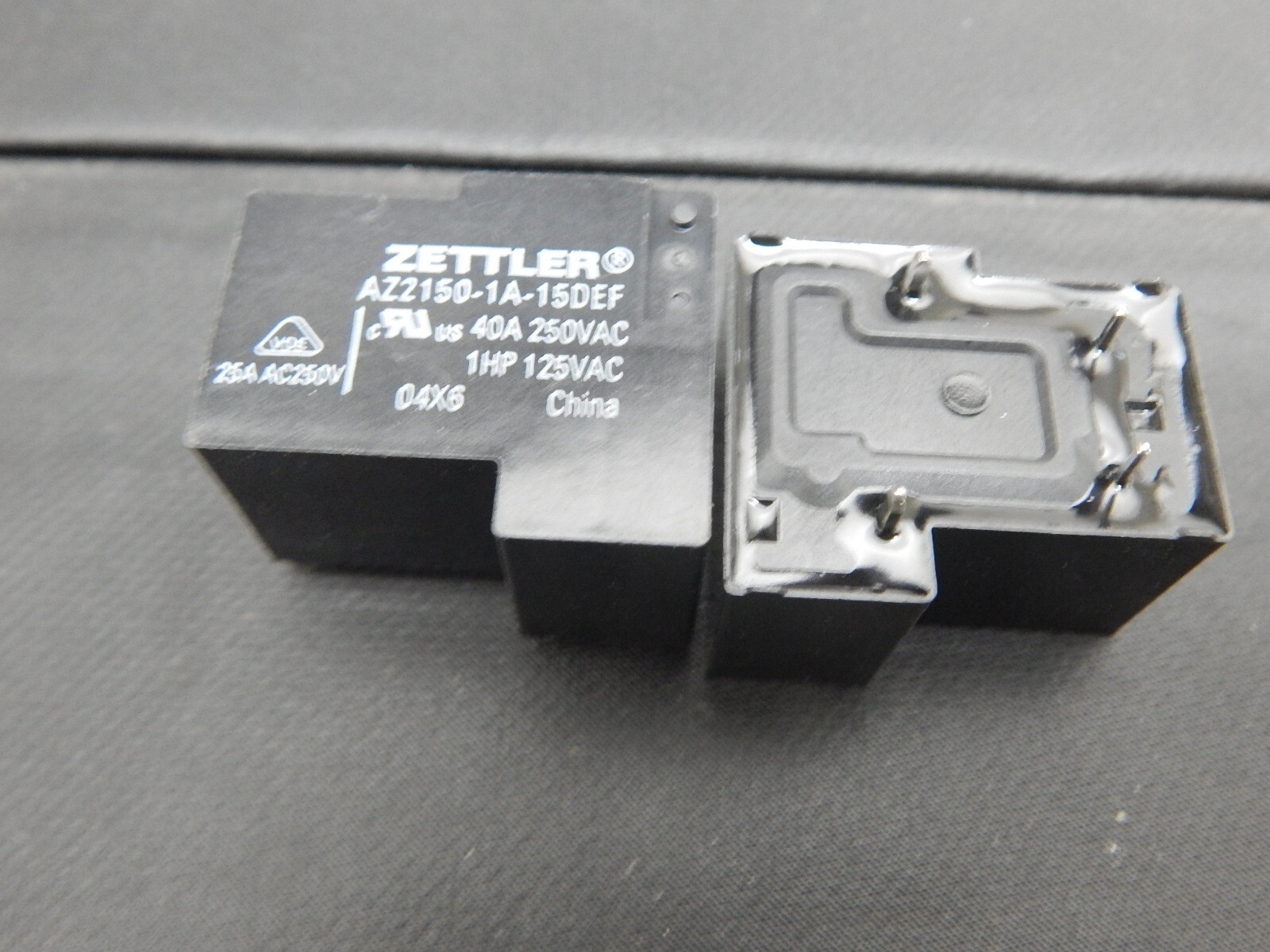 American ZETTLER AZ2150-1A-15DEF Power Relay 15VDC coil SPST 40A - LOT OF 2 PCS
