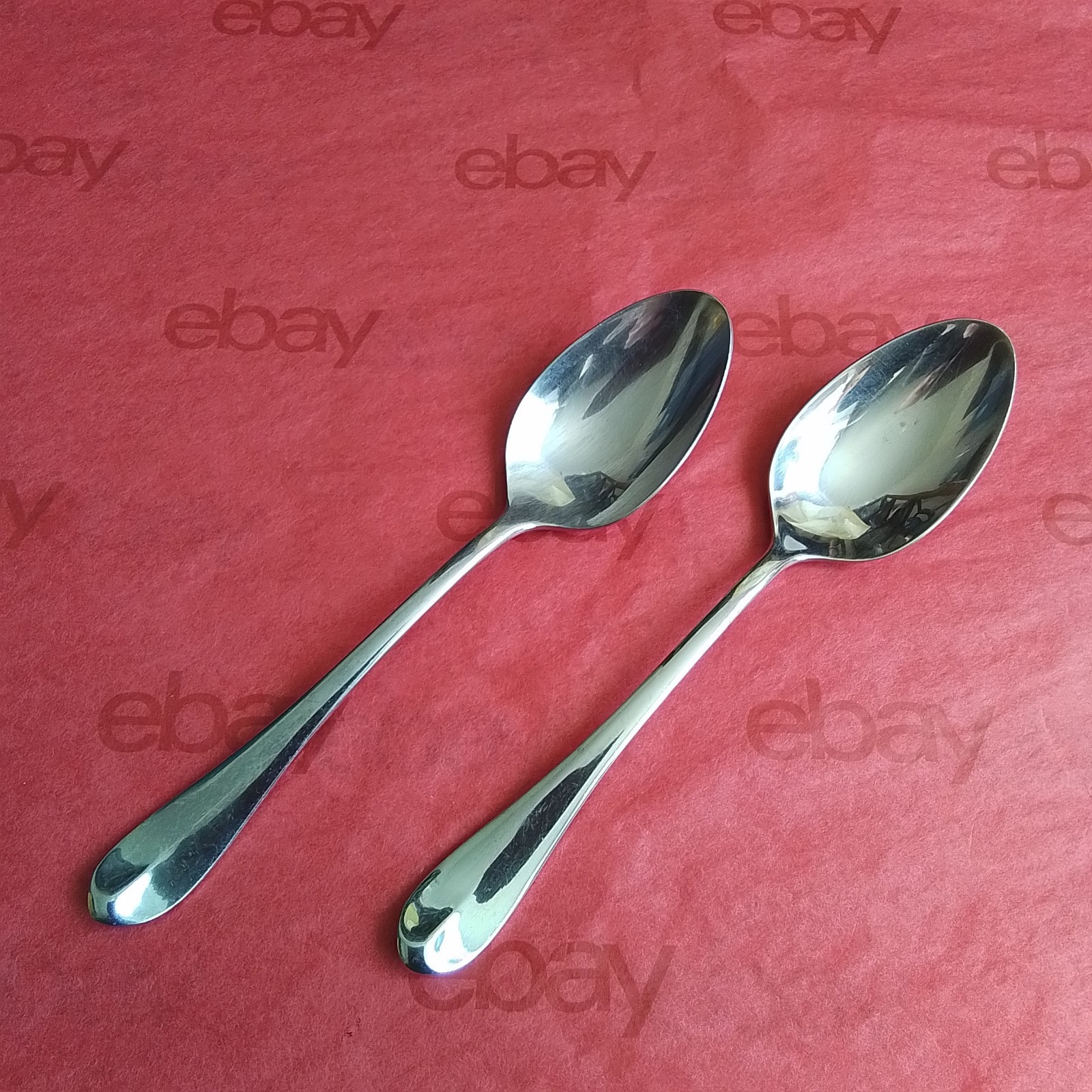 2 Mikasa Gourmet Basics CHLOE 18/0 Stainless Flatware Oval Soup Spoons Tipt